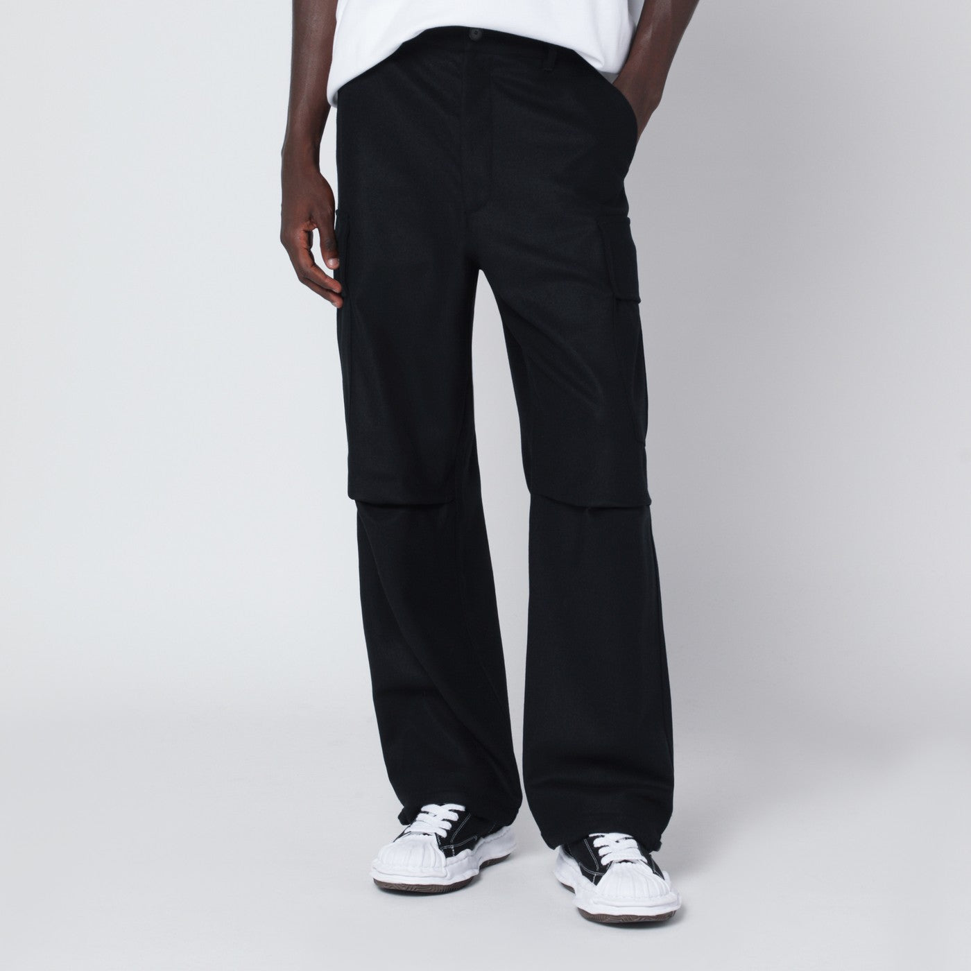 Pantalone cargo Saint nero in lana