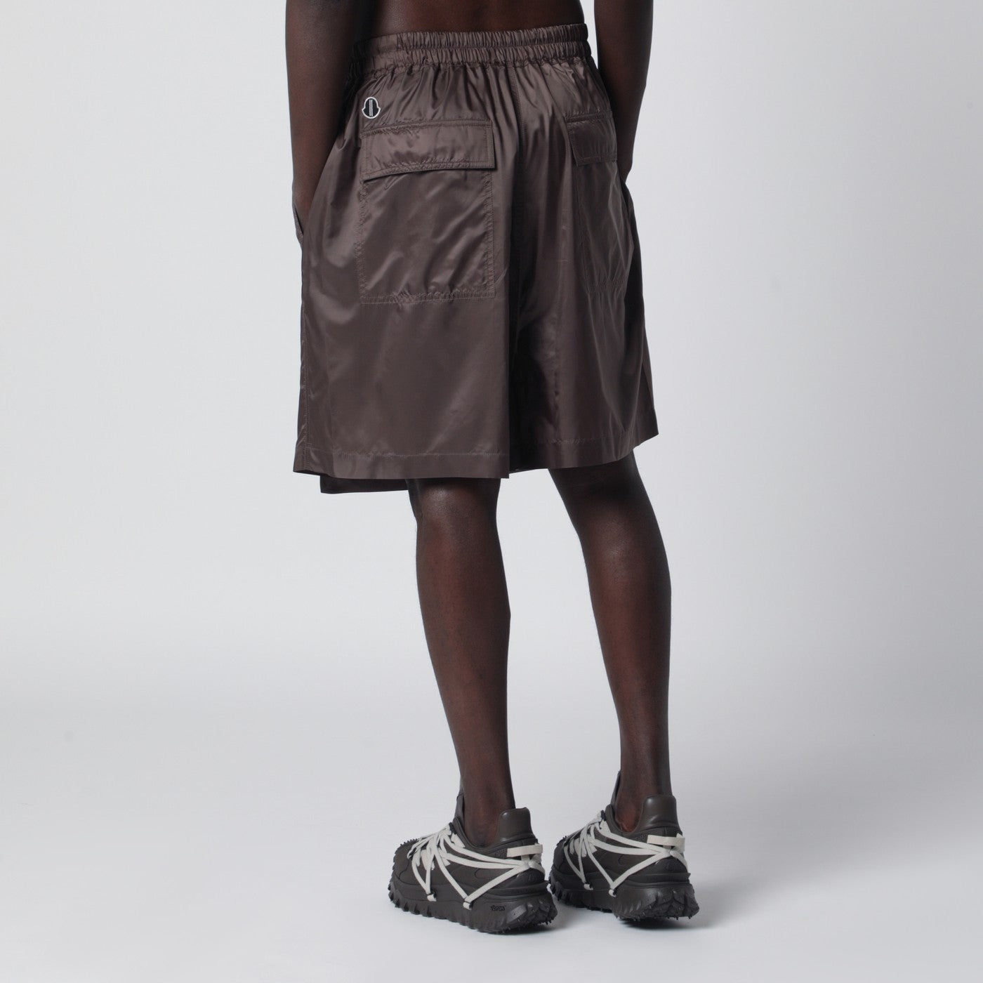 Shorts kilt avec cordon de serrage couleur boue