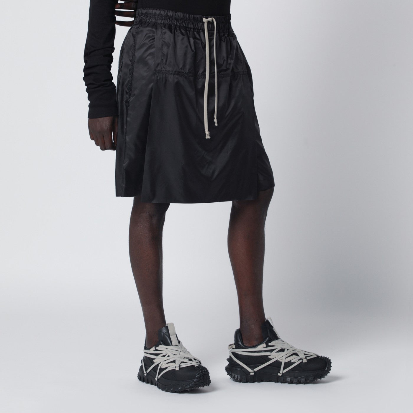 Black drawstring kilt Shorts