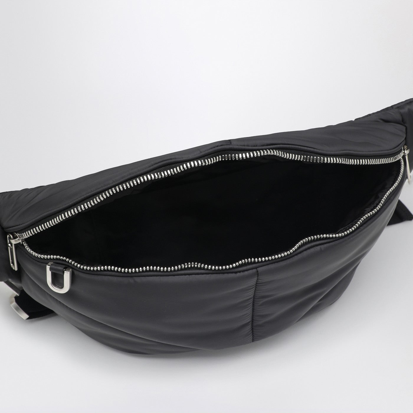 Quilted belt bag in black