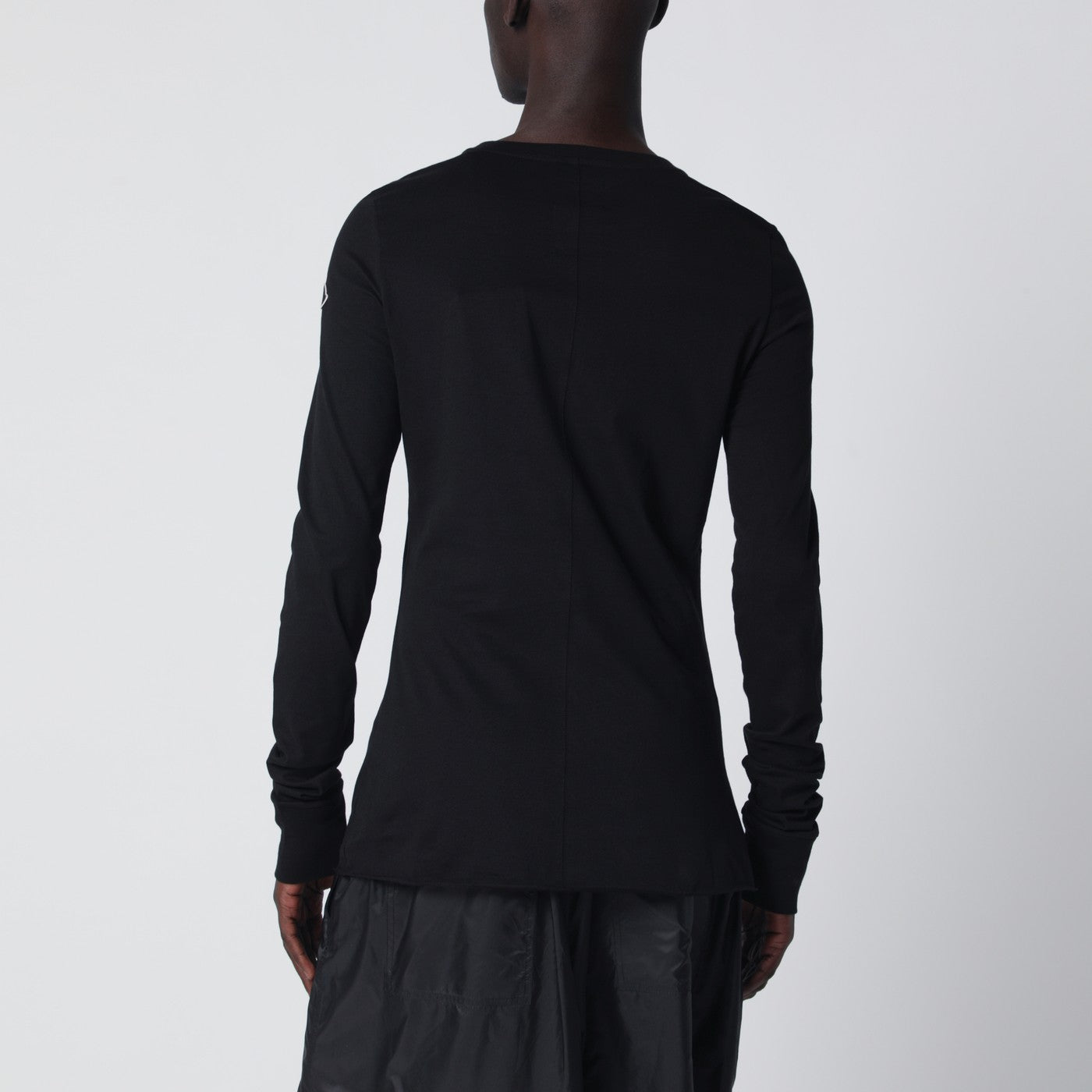 Black cotton sweater