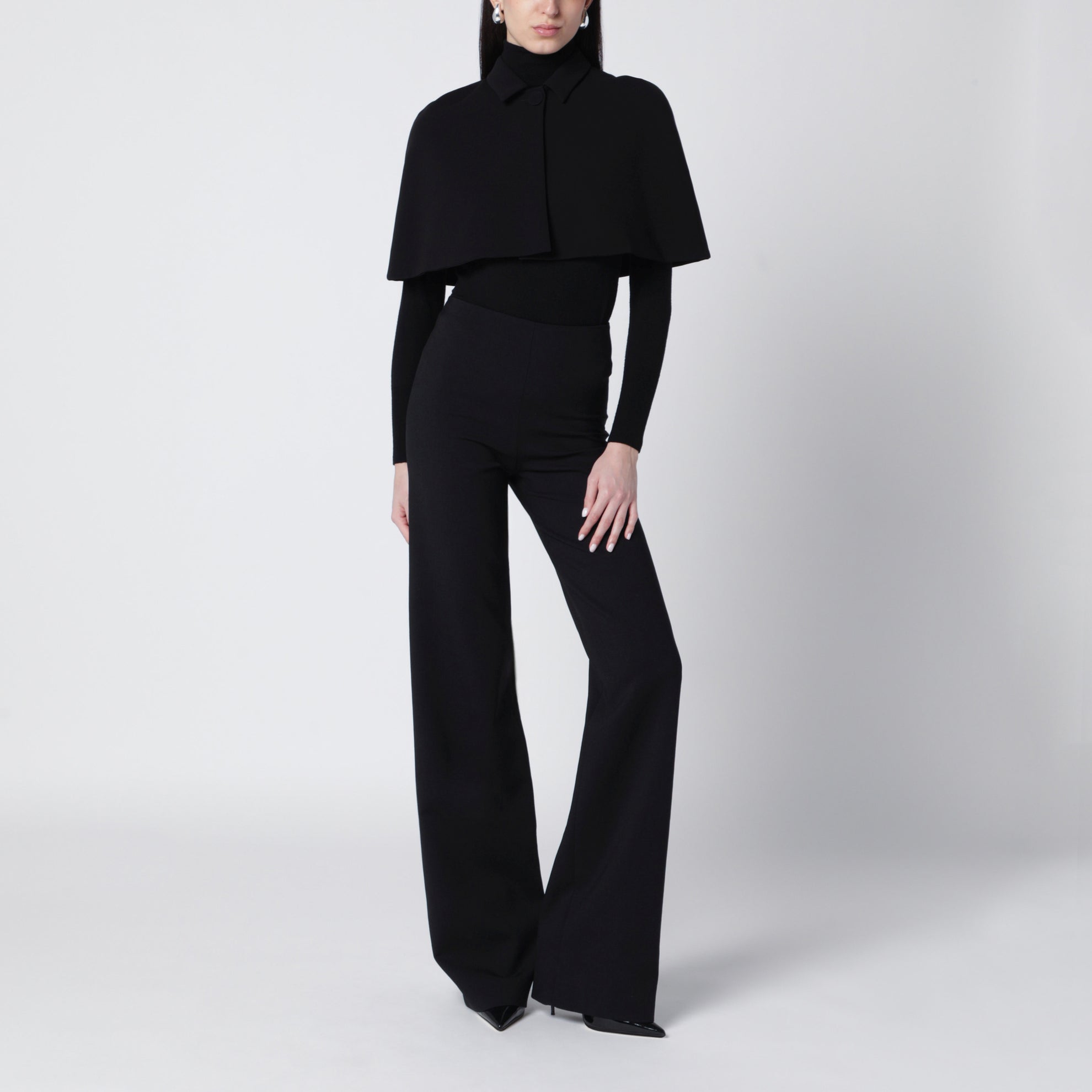 Schwarzer Cropped-Cape aus Cady