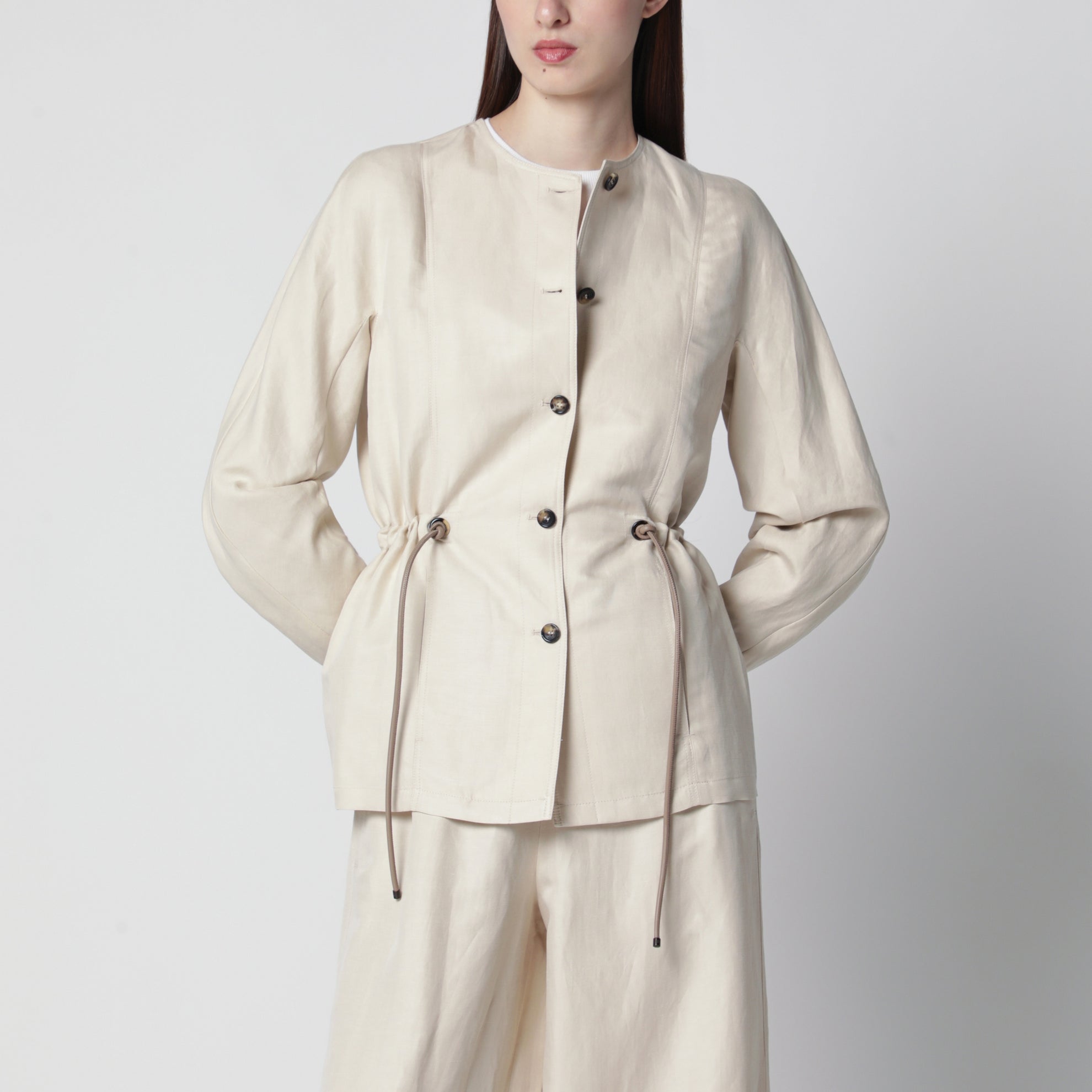 Veste beige en lin et soie avec cordon de serrage