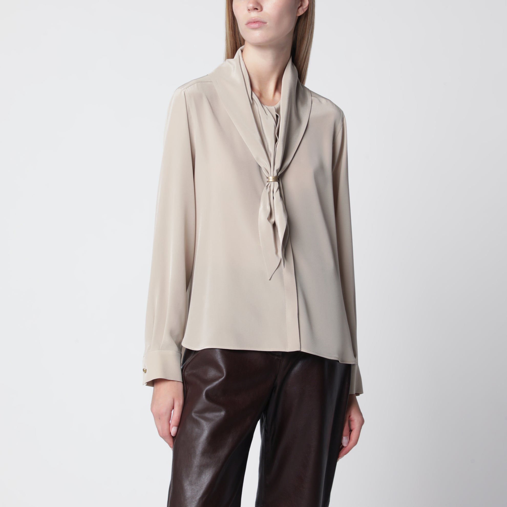 Camicia in seta con foulard beige roccia