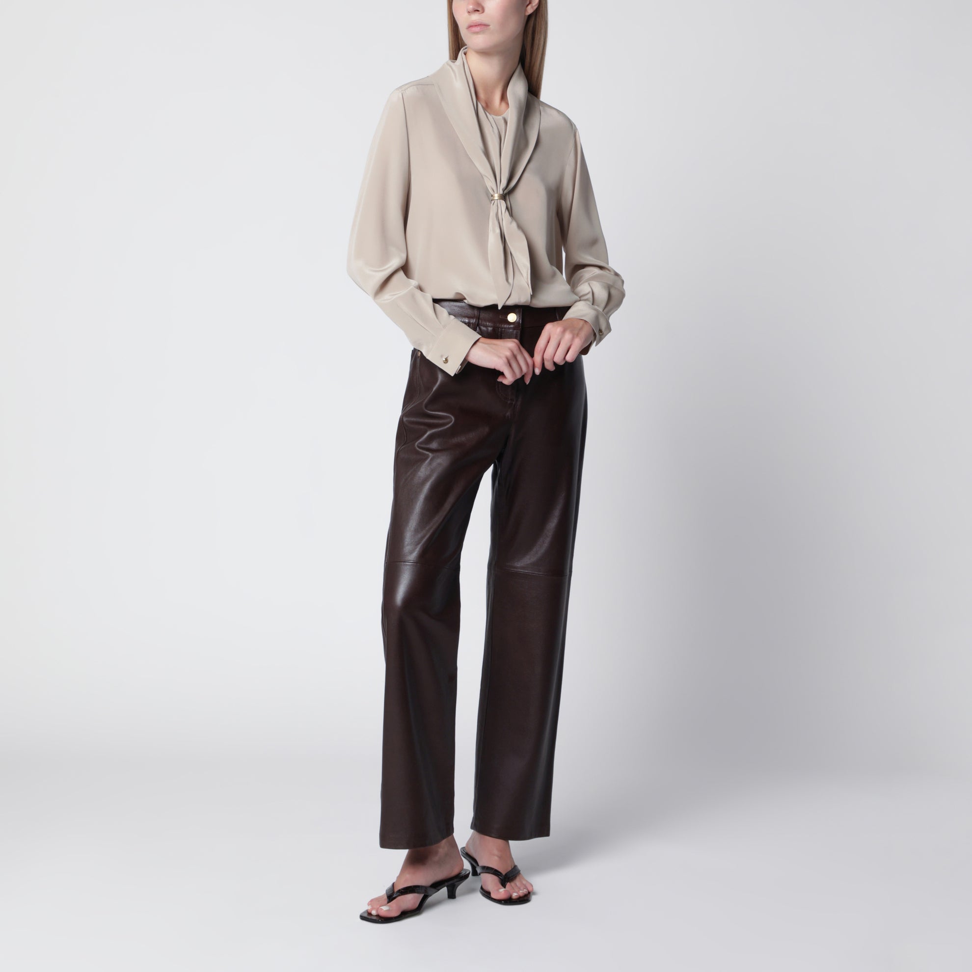 Camicia in seta con foulard beige roccia