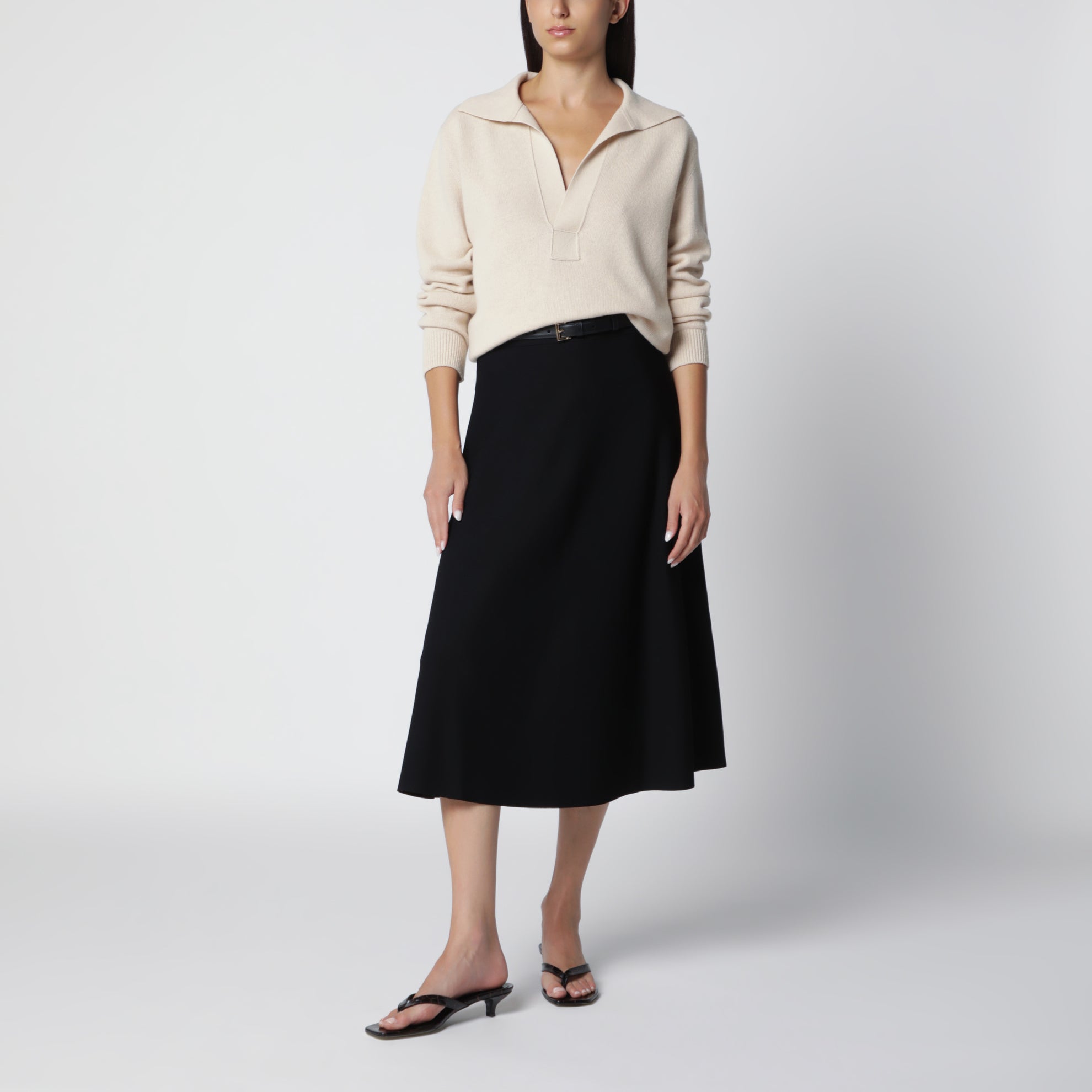 Flared midi skirt in viscose crêpe yarn, black