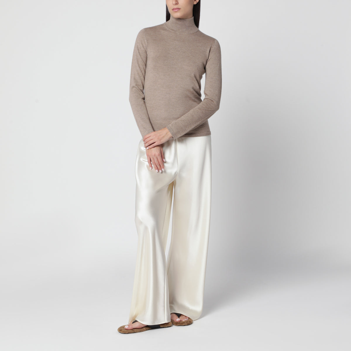 Dunkelbrauner melierter Kaschmir-Rollkragenpullover