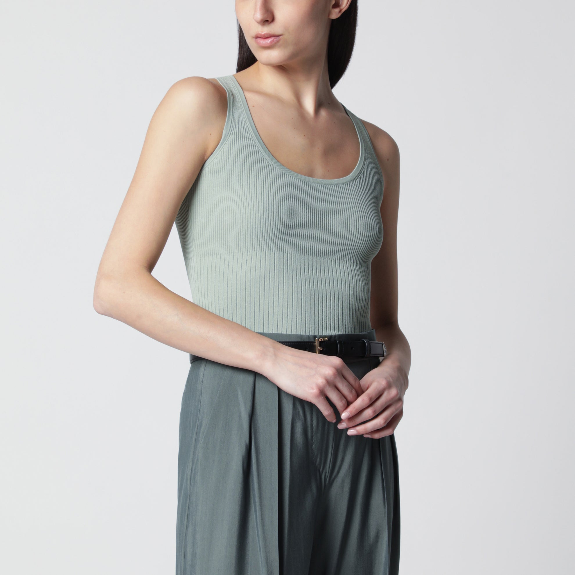 Sleeveless ribbed top in sage green technical yarn