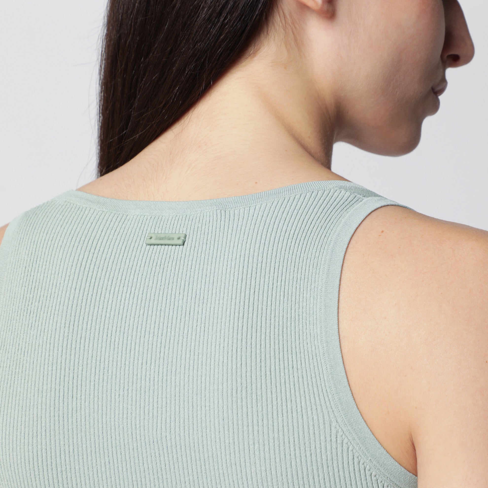 Sleeveless ribbed top in sage green technical yarn
