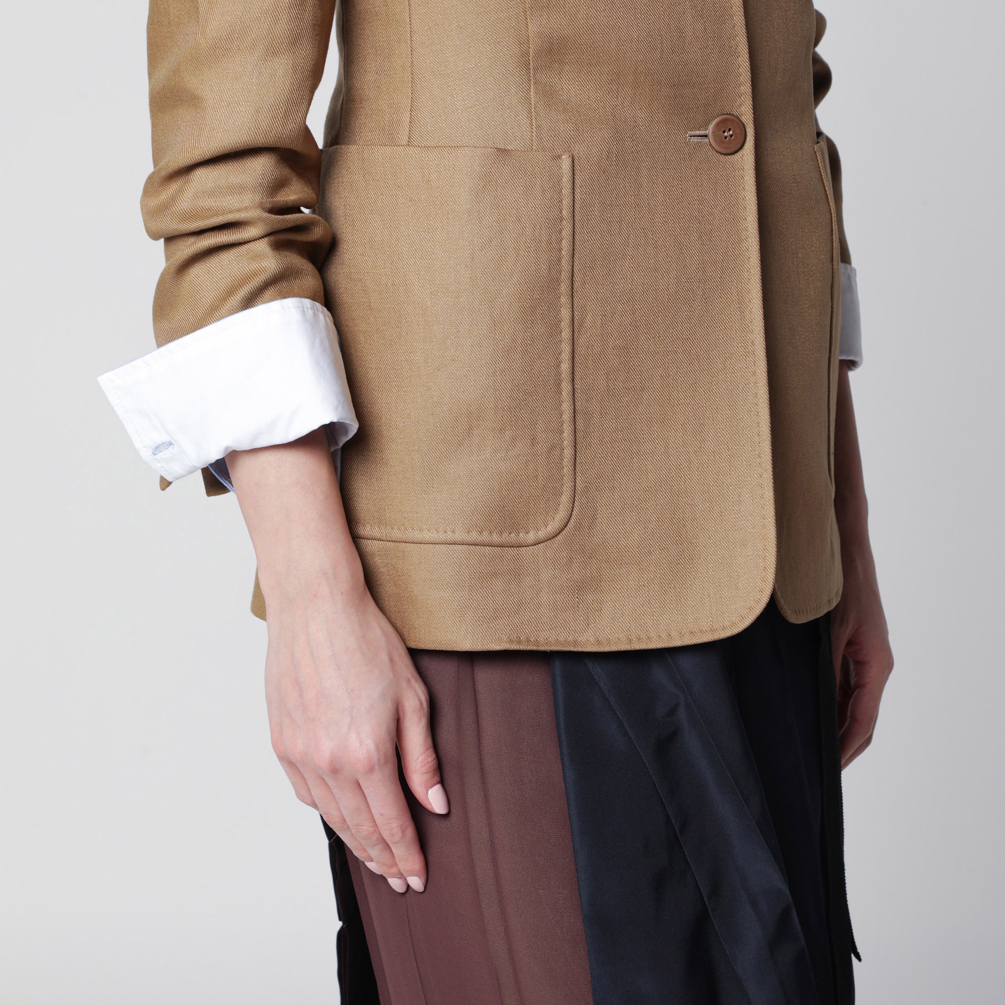 Blazer monopetto semiaderente in lino beige