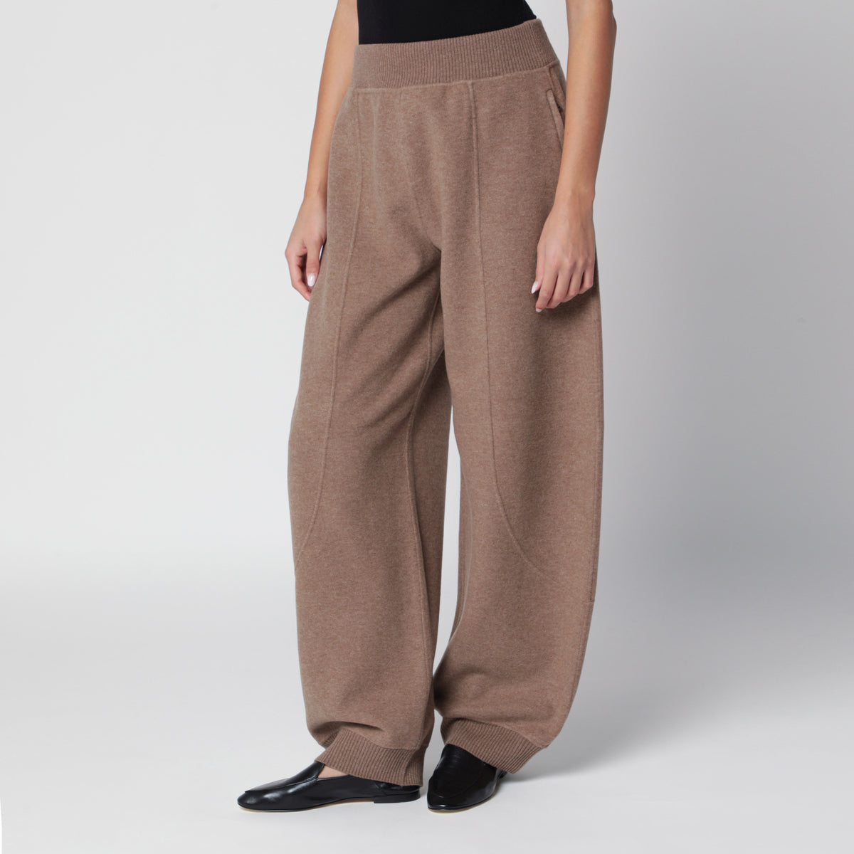 Braune Joggerhose aus Wolle und Kaschmir