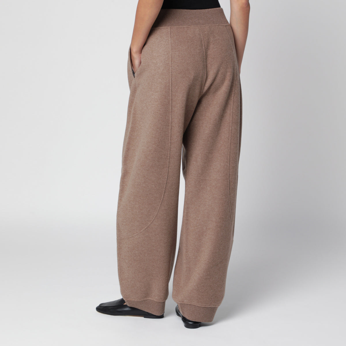 Braune Joggerhose aus Wolle und Kaschmir