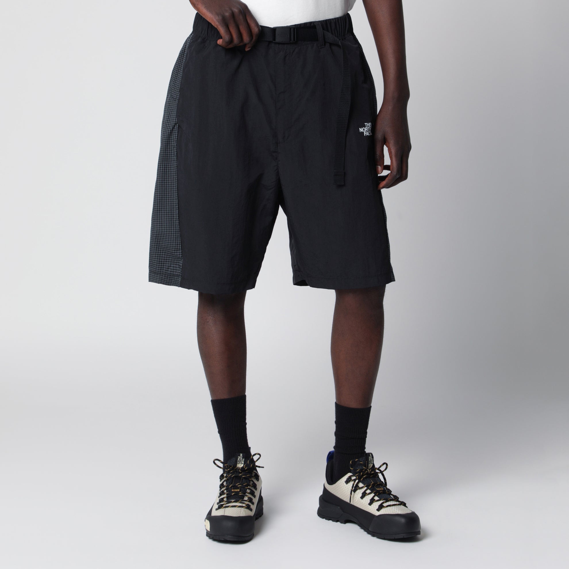 Bermuda NSE nero in nylon