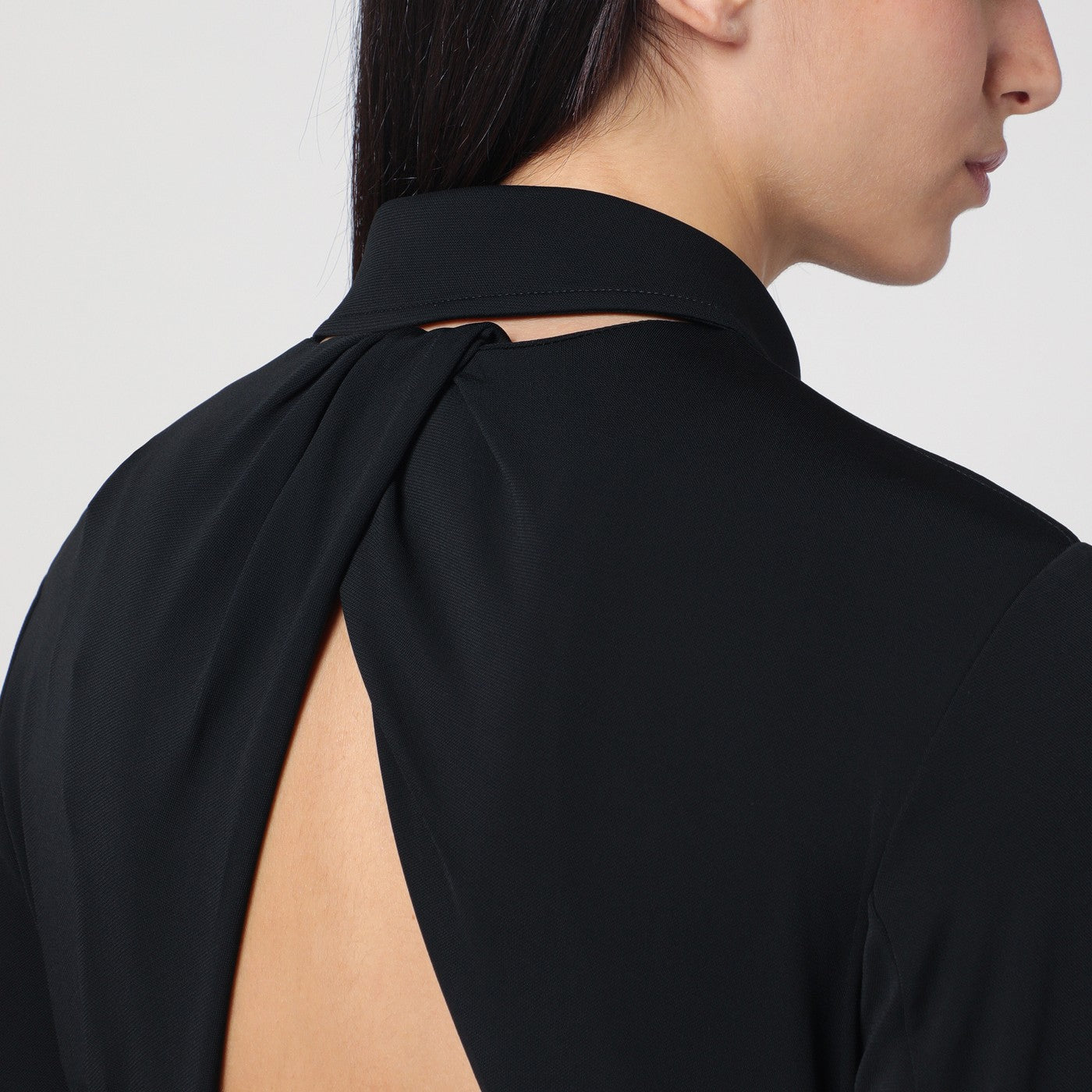 Schwarzes Chemisierkleid aus Viskosejersey