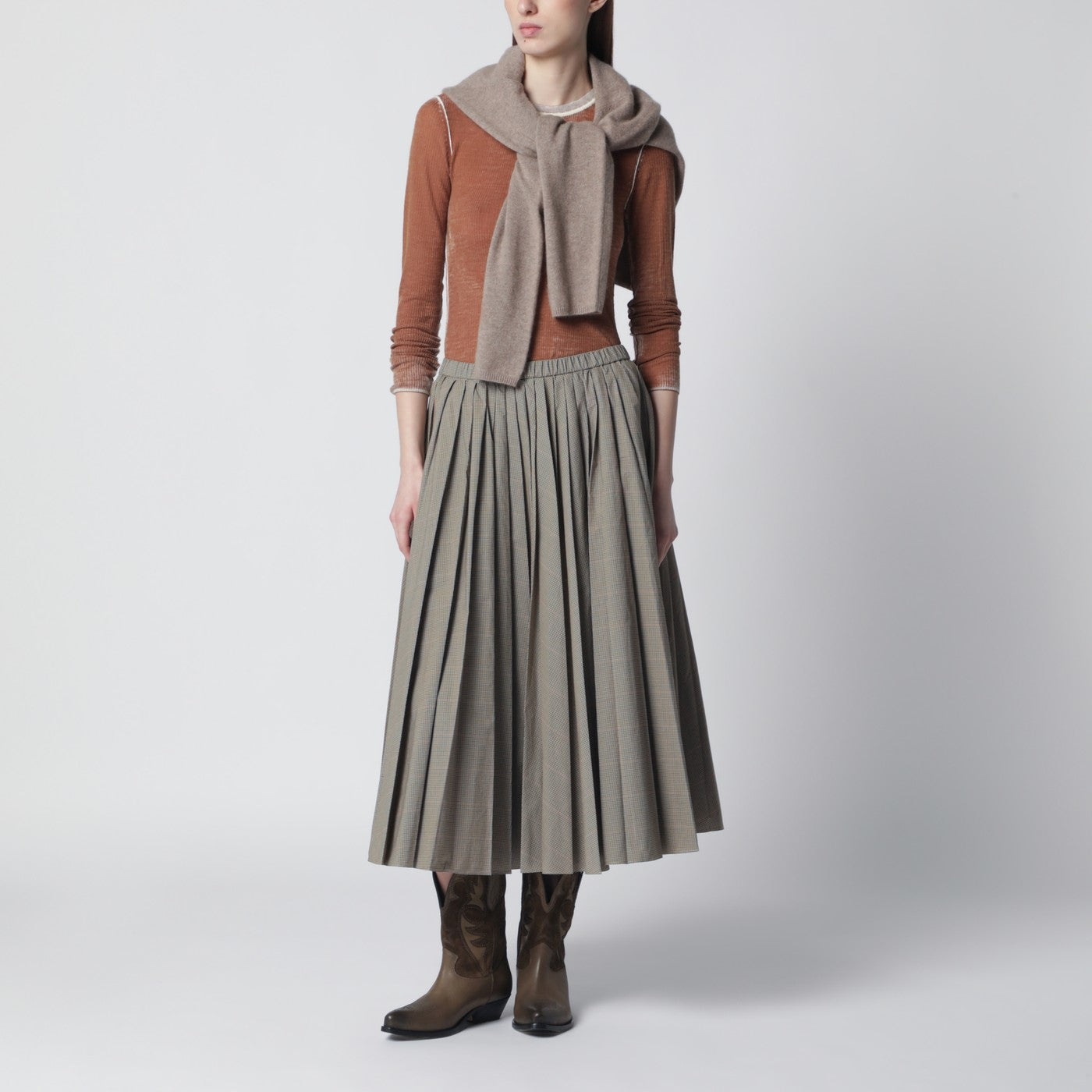 Checked pleated midi skirt