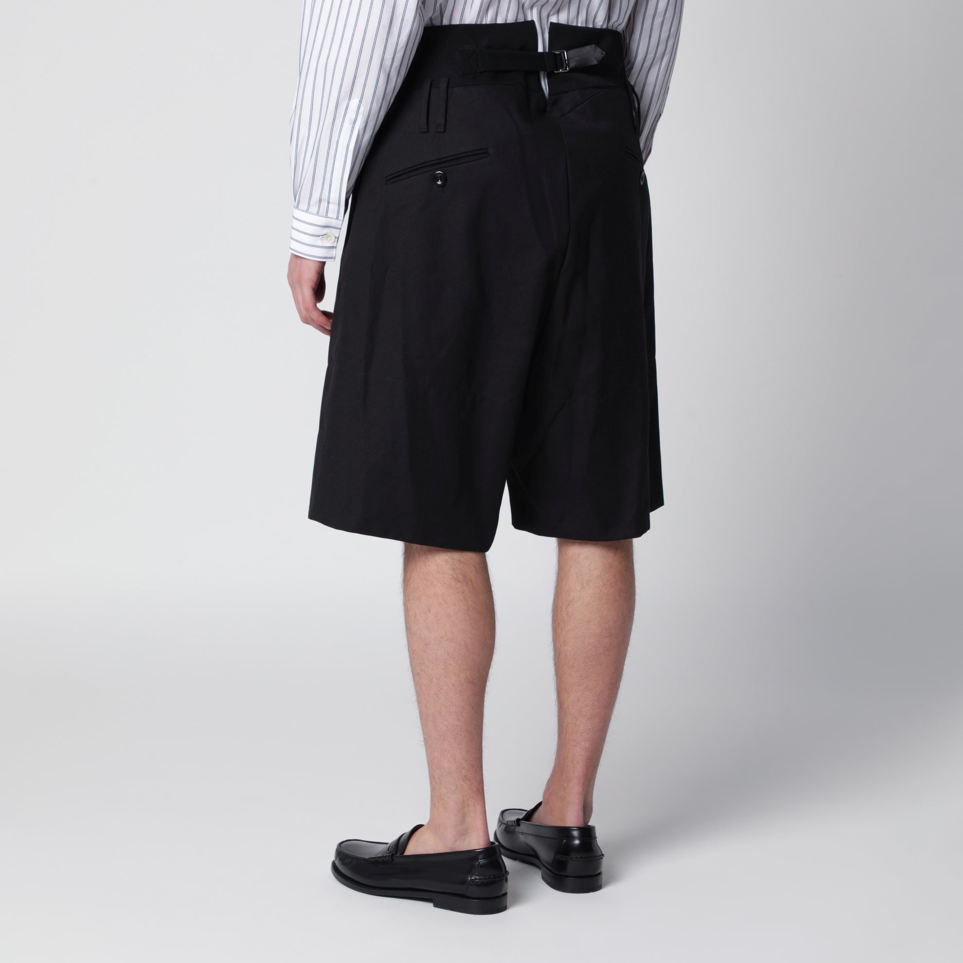 Black cotton bermuda shorts