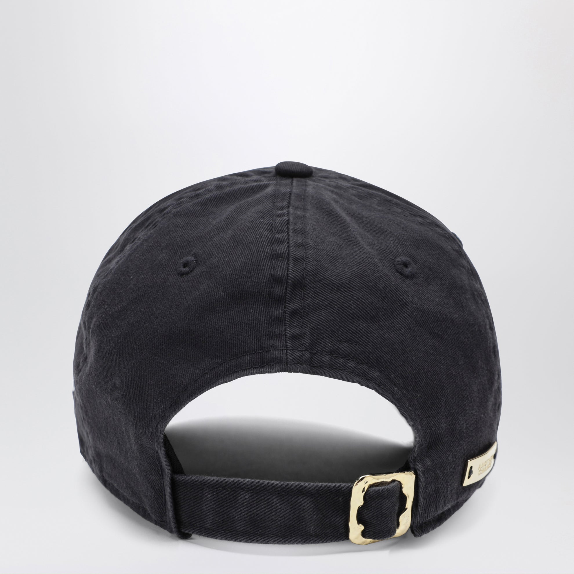 Cappello New Era 9TWENTY navy 01 con spilla