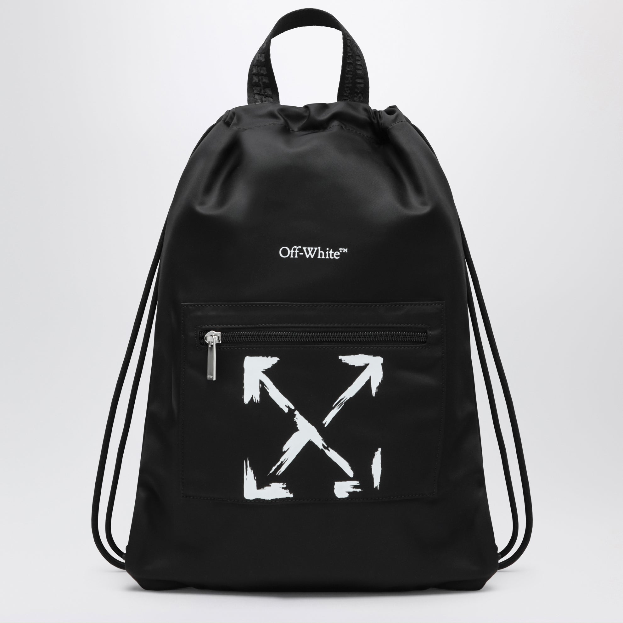 Black gym sack with Arrow motif