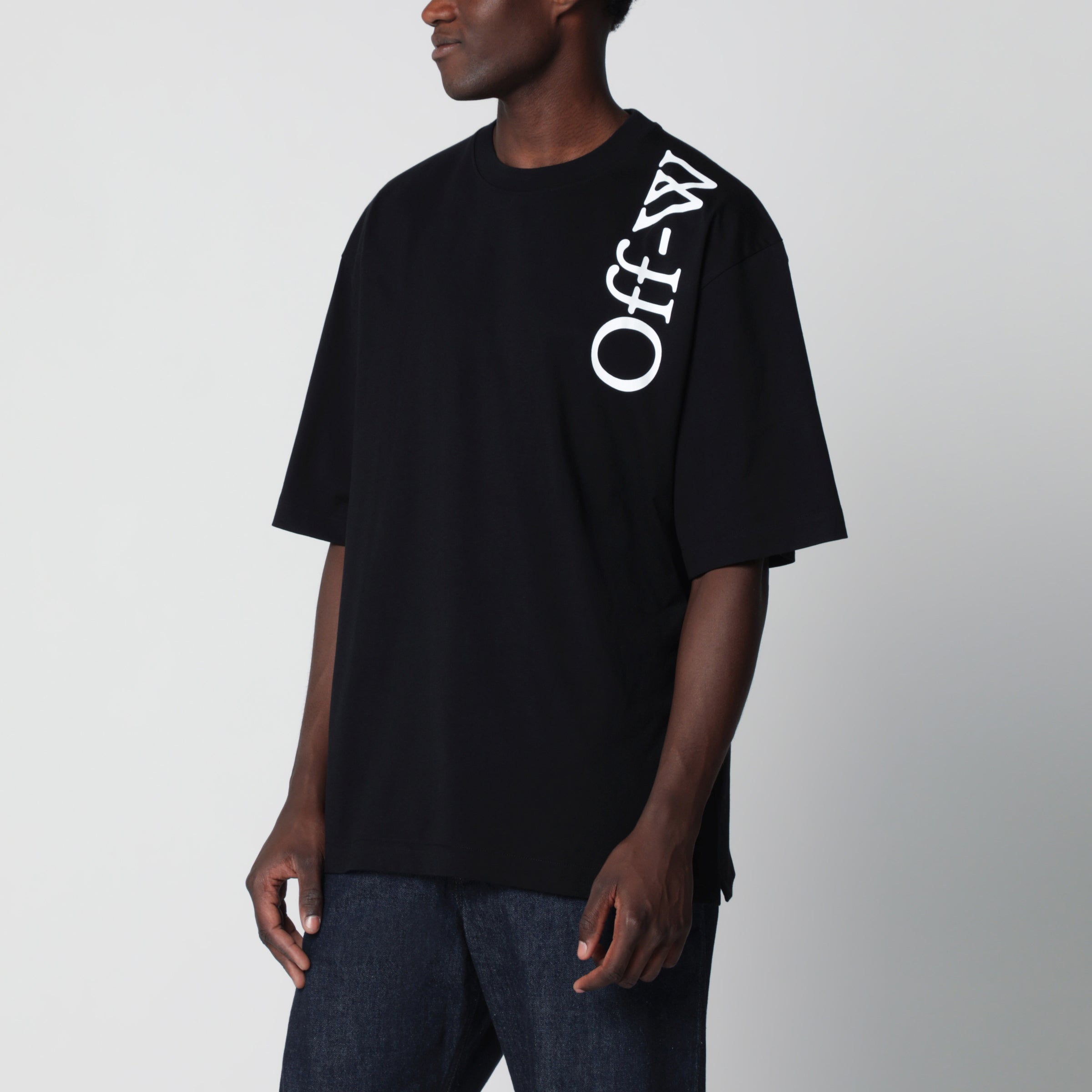 Off-White™ Crewneck T-shirt with printed logo in black cotton