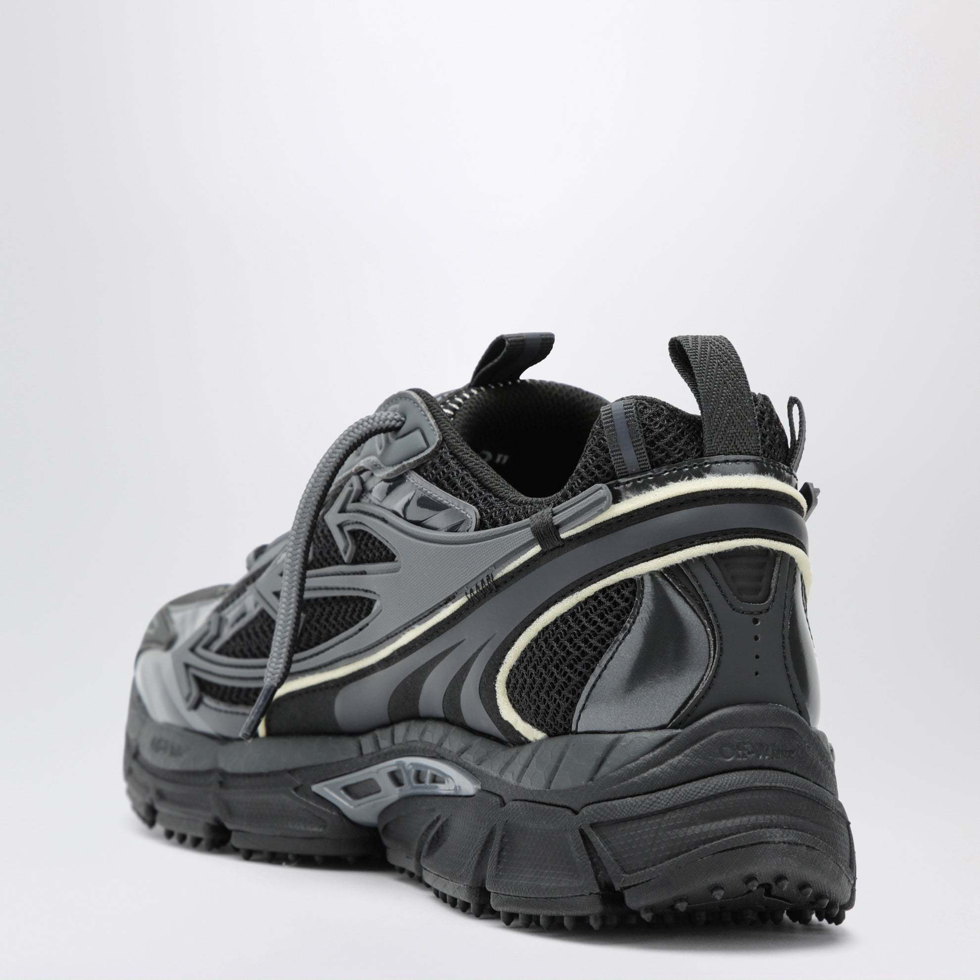 Be Right Back black sneakers