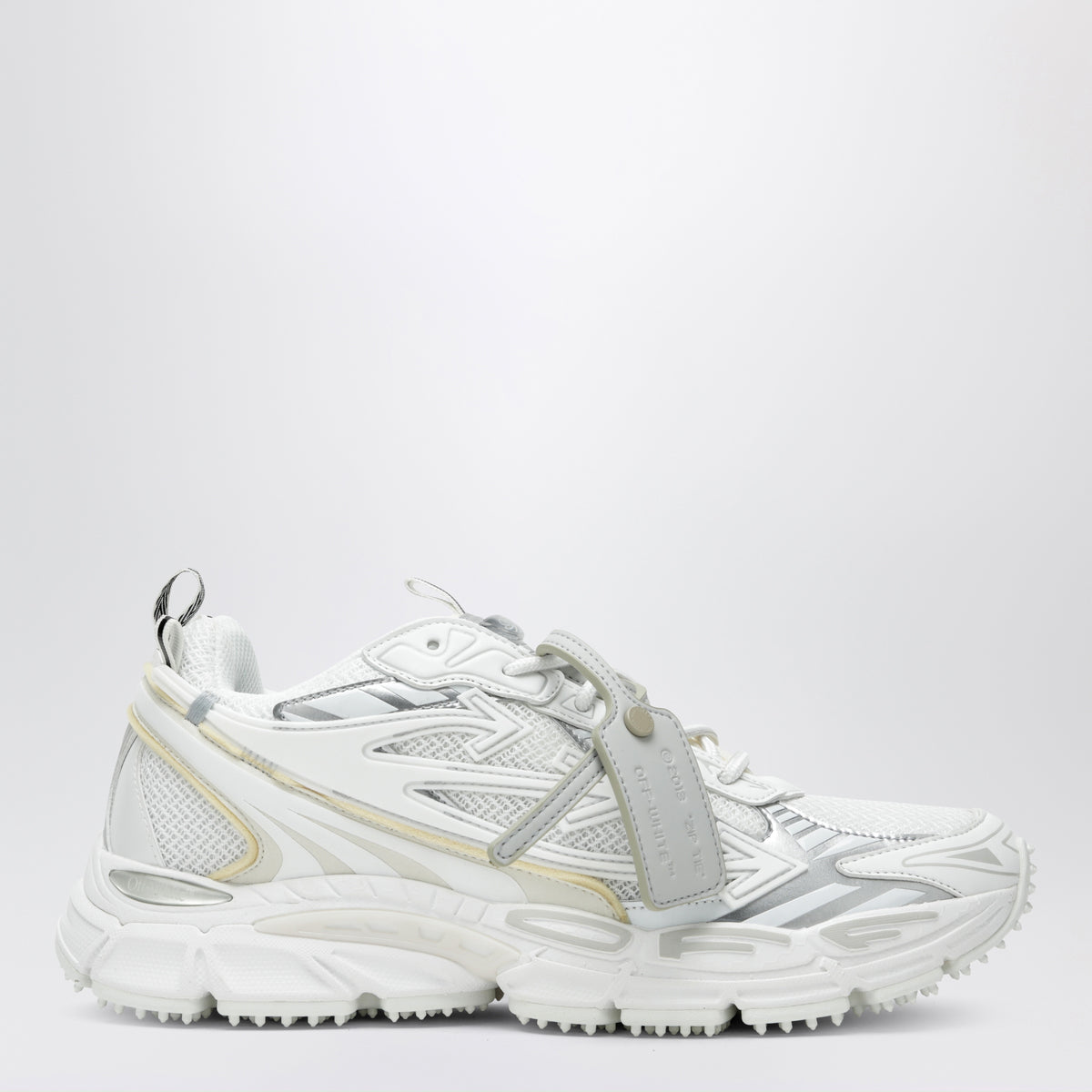 White Be Right Back sneakers