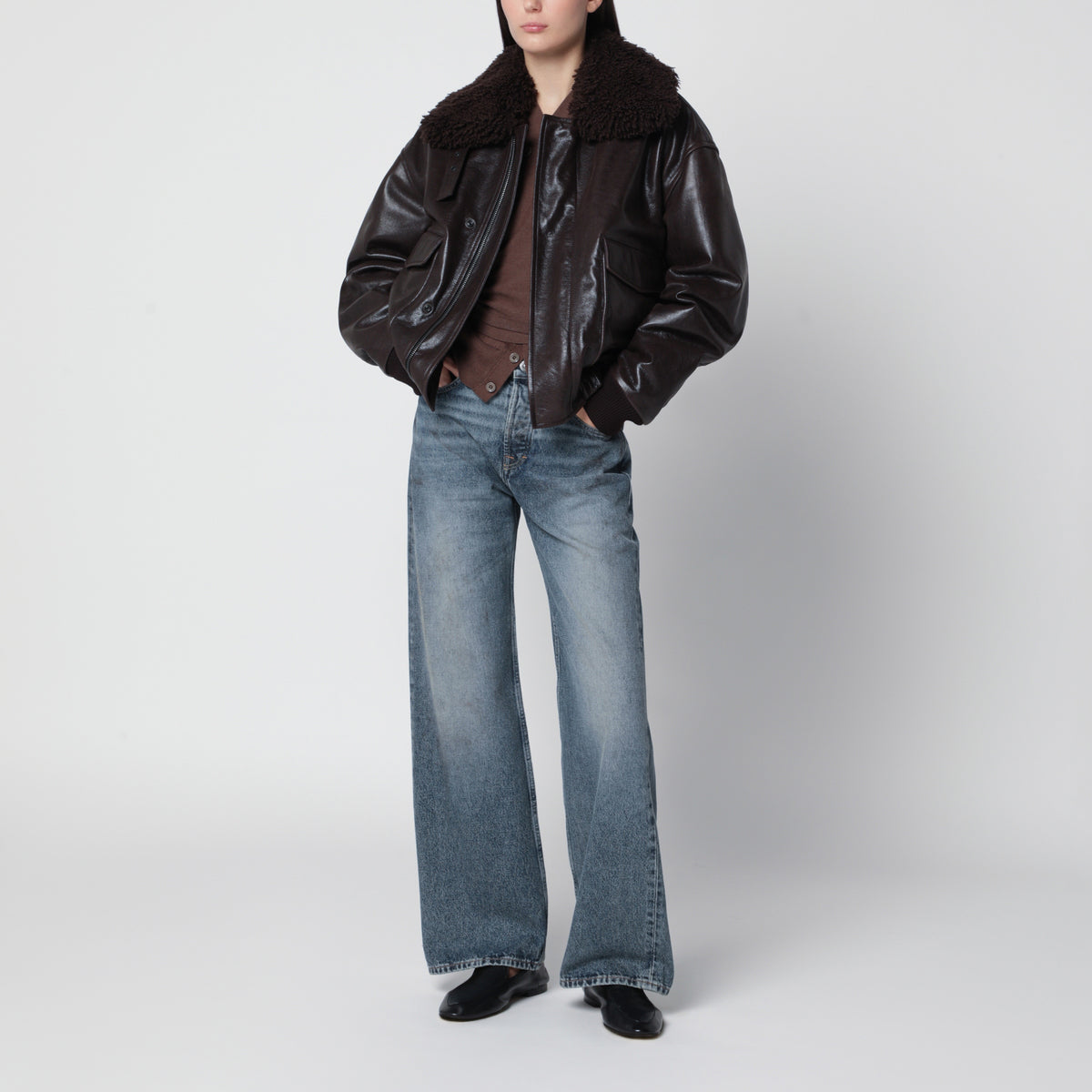 Blouson Pilot couleur ébène en cuir bovin brillant