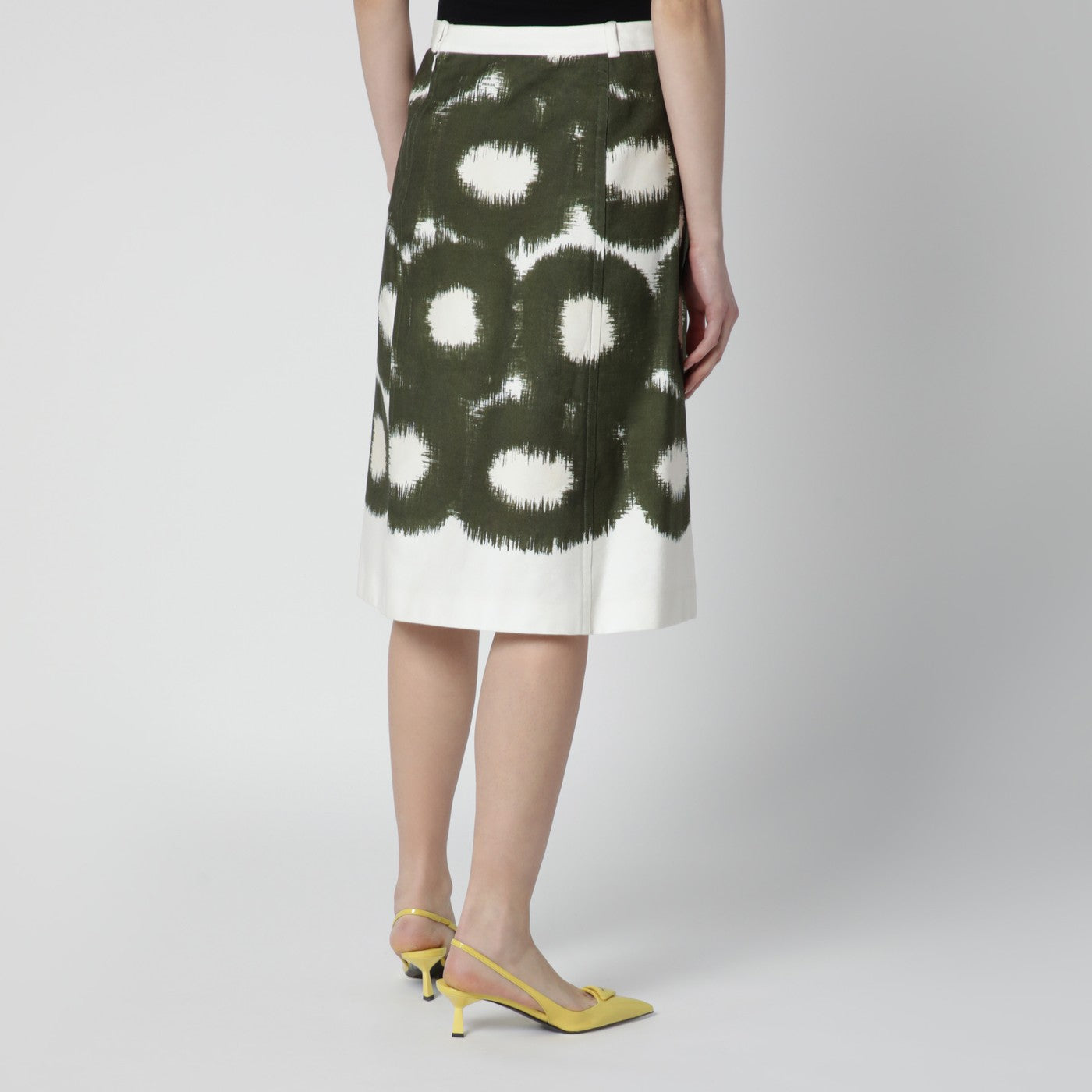 Cotton skirt with military green pattern