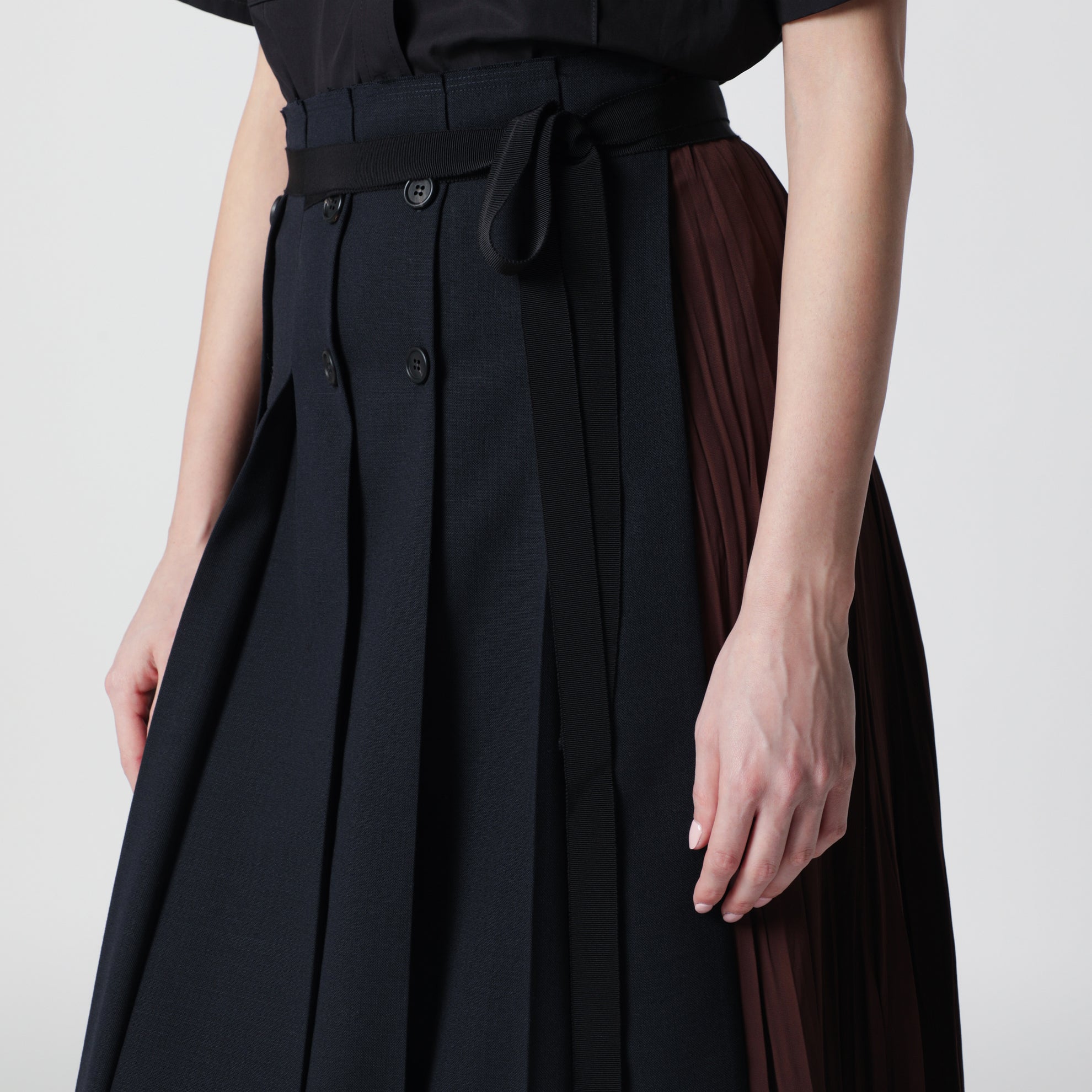 Asymmetric patchwork skirt in virgin wool, blue