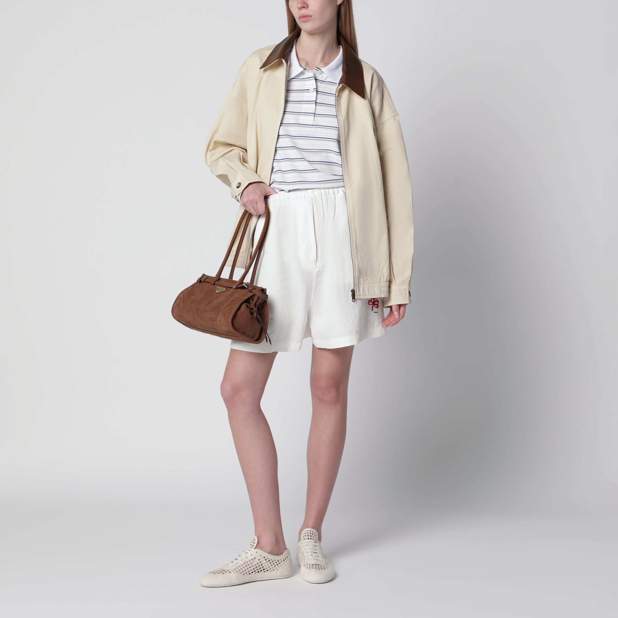 White embroidered linen Shorts
