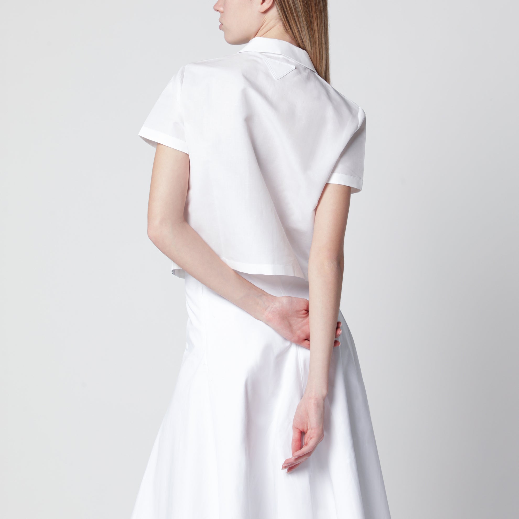 White cotton and linen short-sleeve shirt