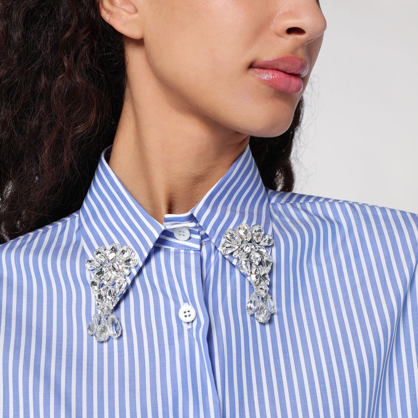 Light blue poplin shirt with rhinestones