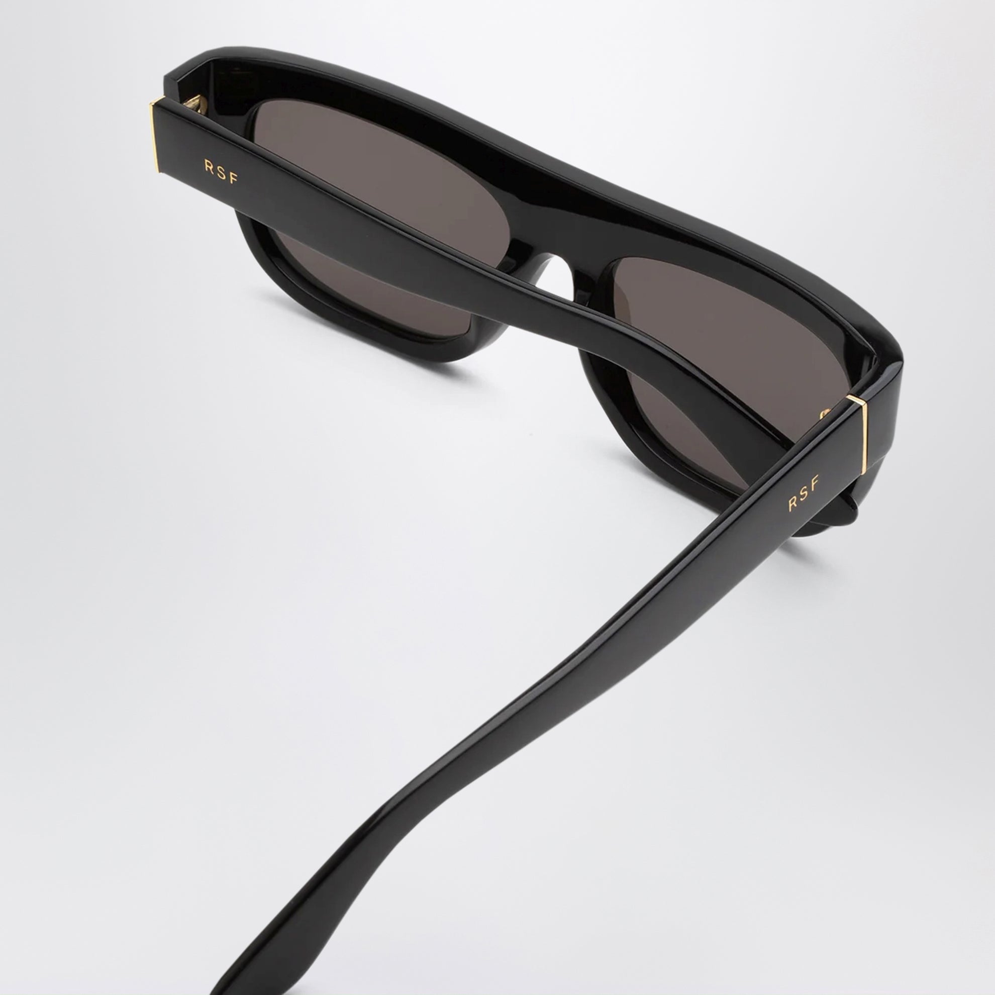 Lunettes de soleil Serioso noires