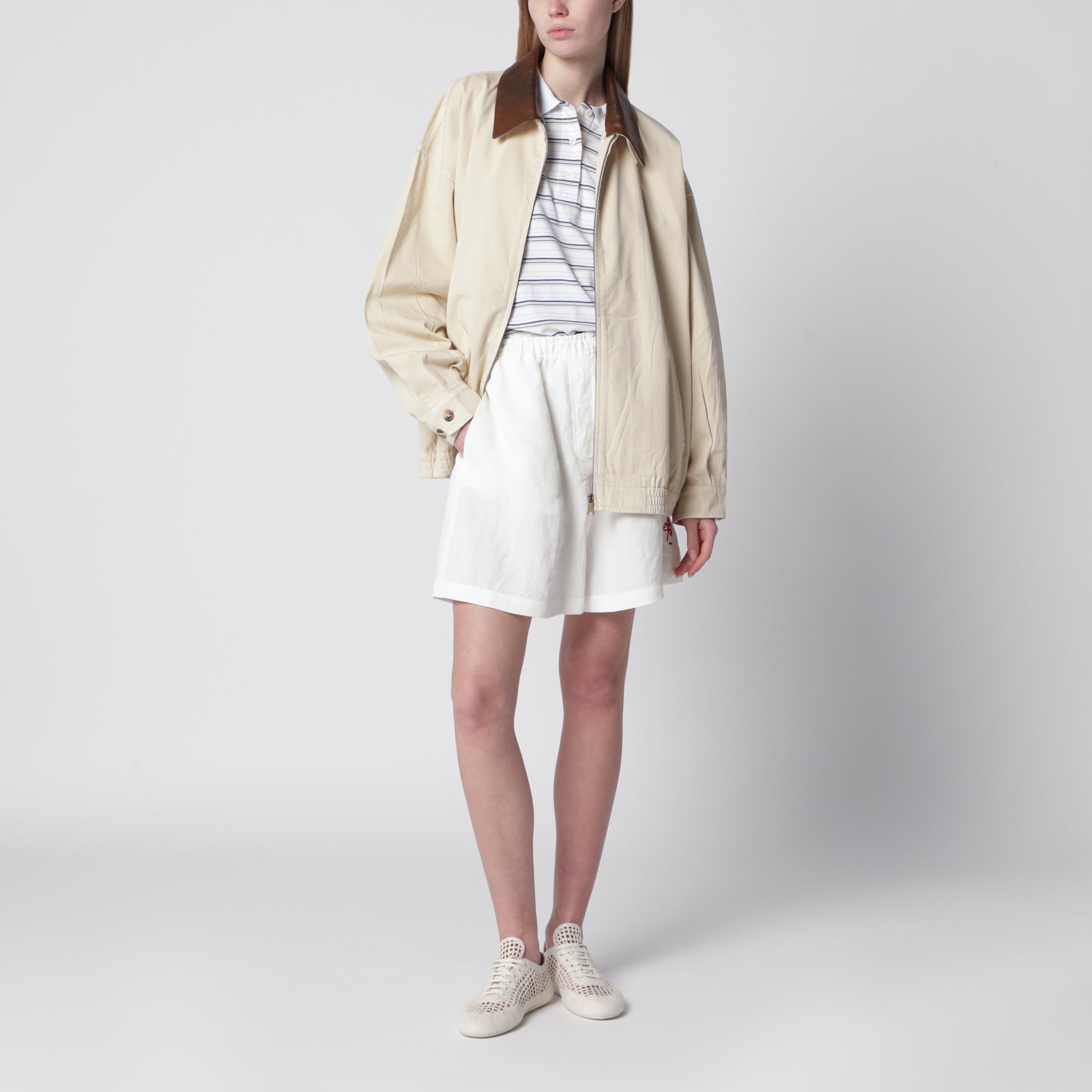 Blouson aus stückgefärbter Old-Gabardine mit Stickerei