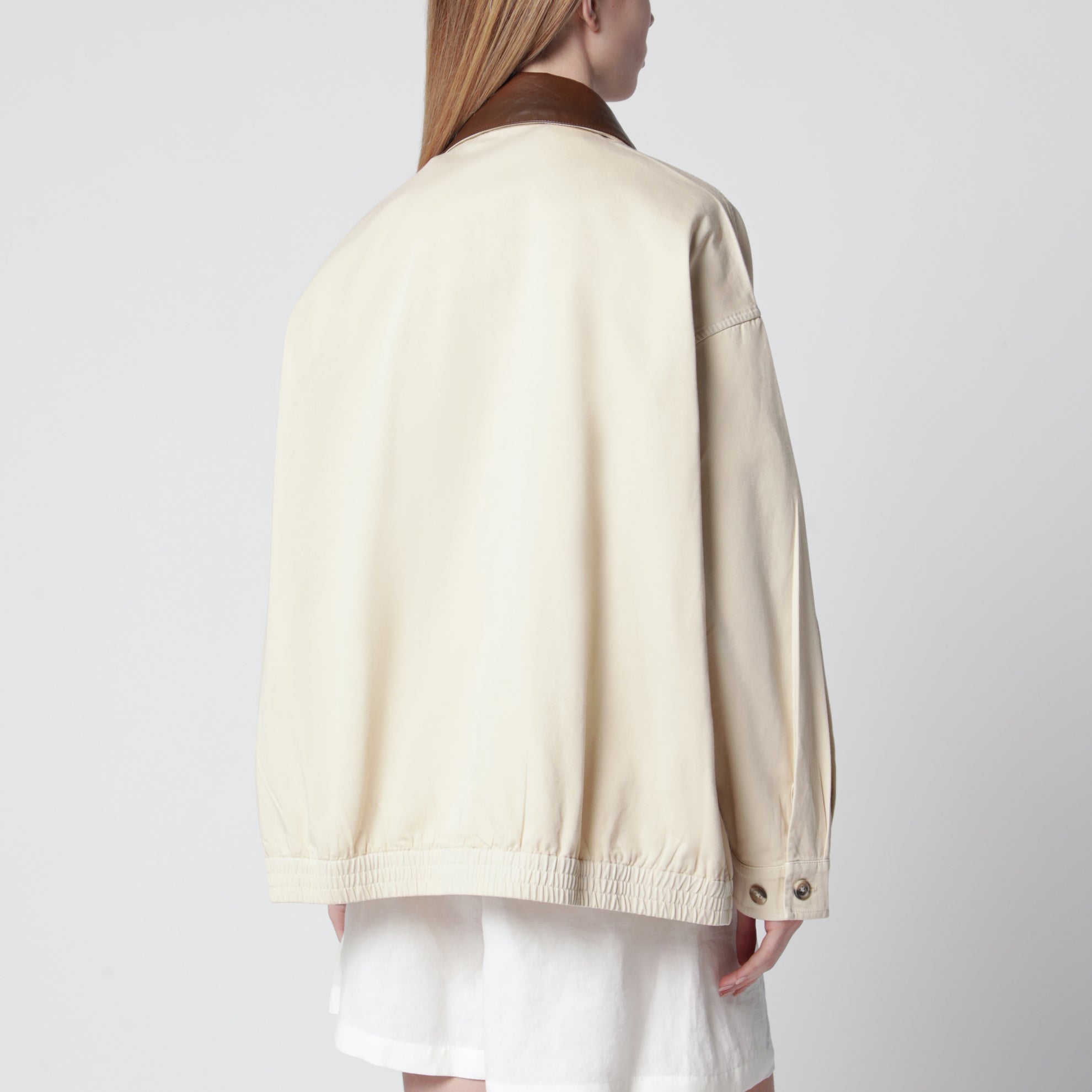 Blouson aus stückgefärbter Old-Gabardine mit Stickerei