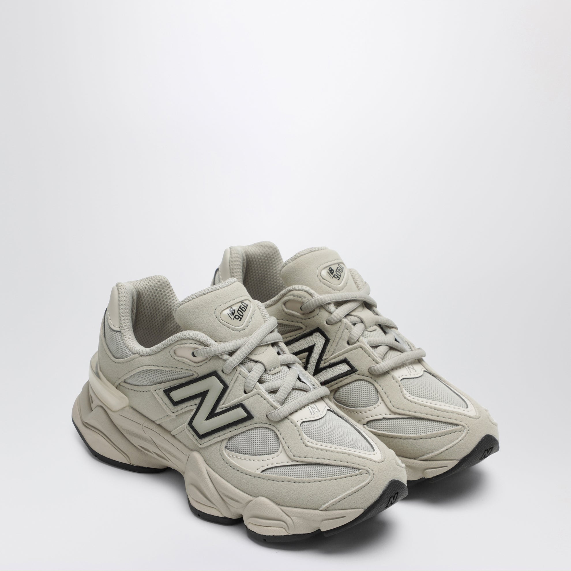 Sneakers 9060 Shipyard/Linen en mesh et suède
