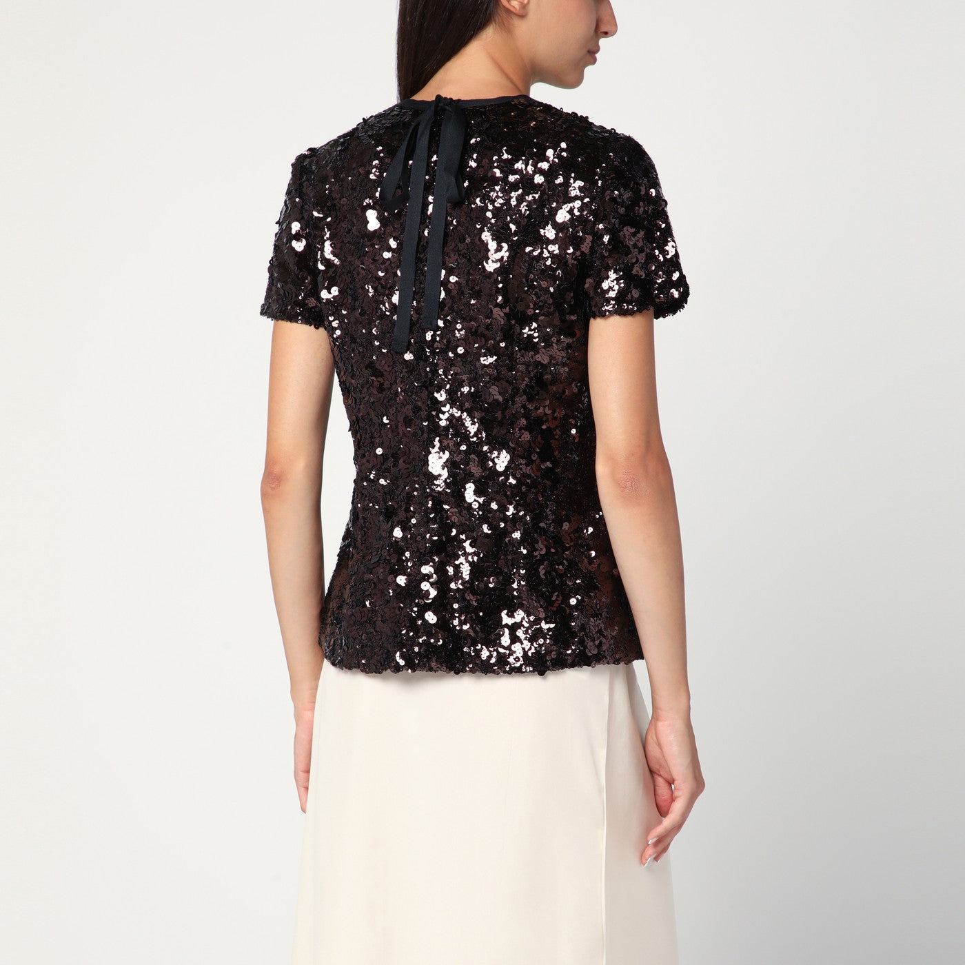 Top con paillettes color prugna