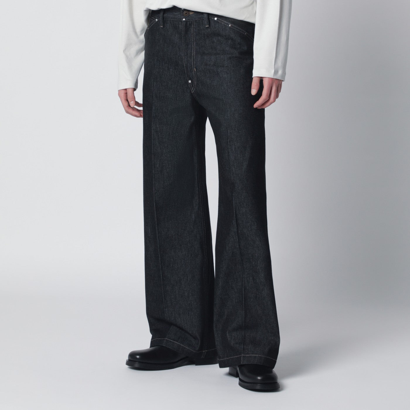 Slate-colored jeans with studs