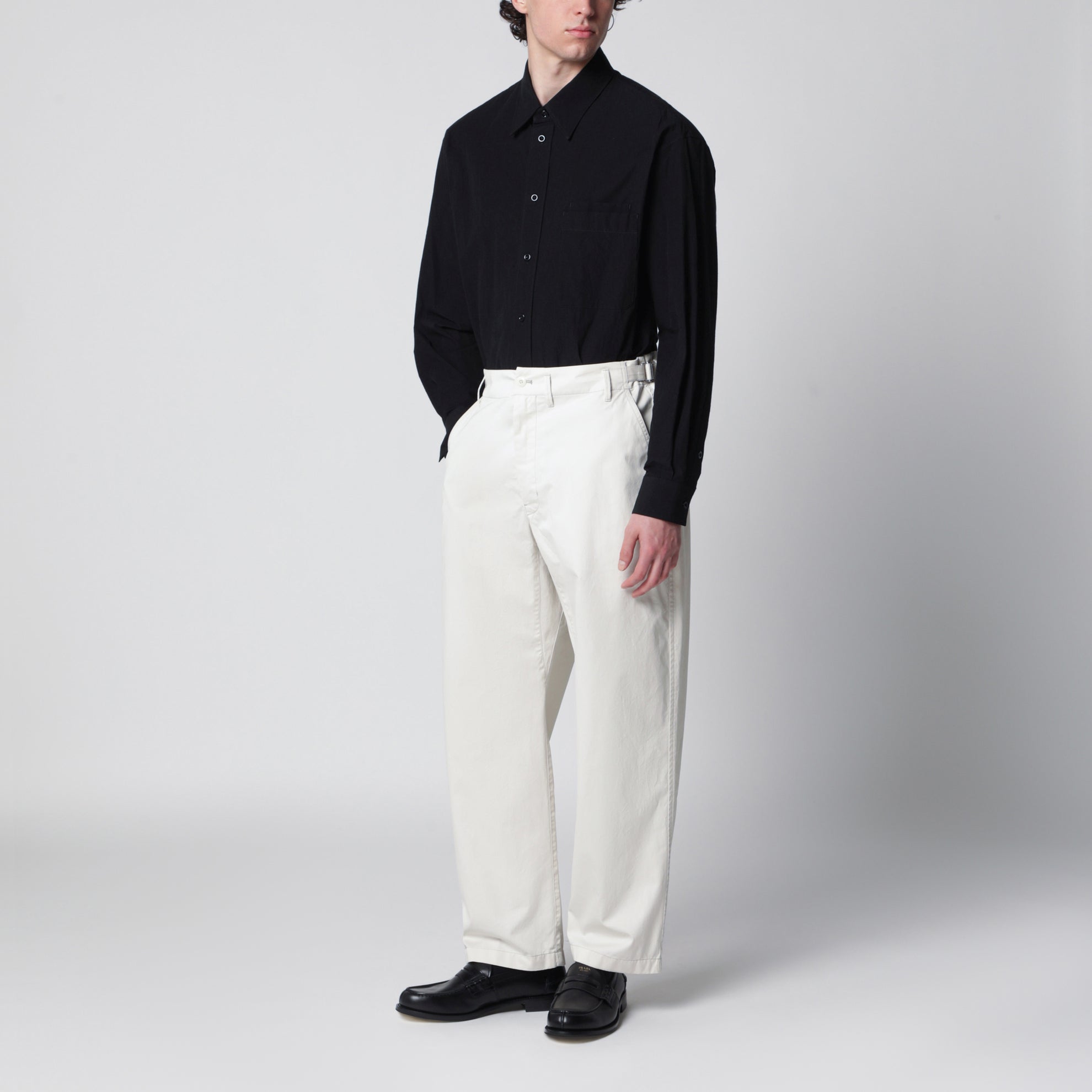 Powder white cotton trousers