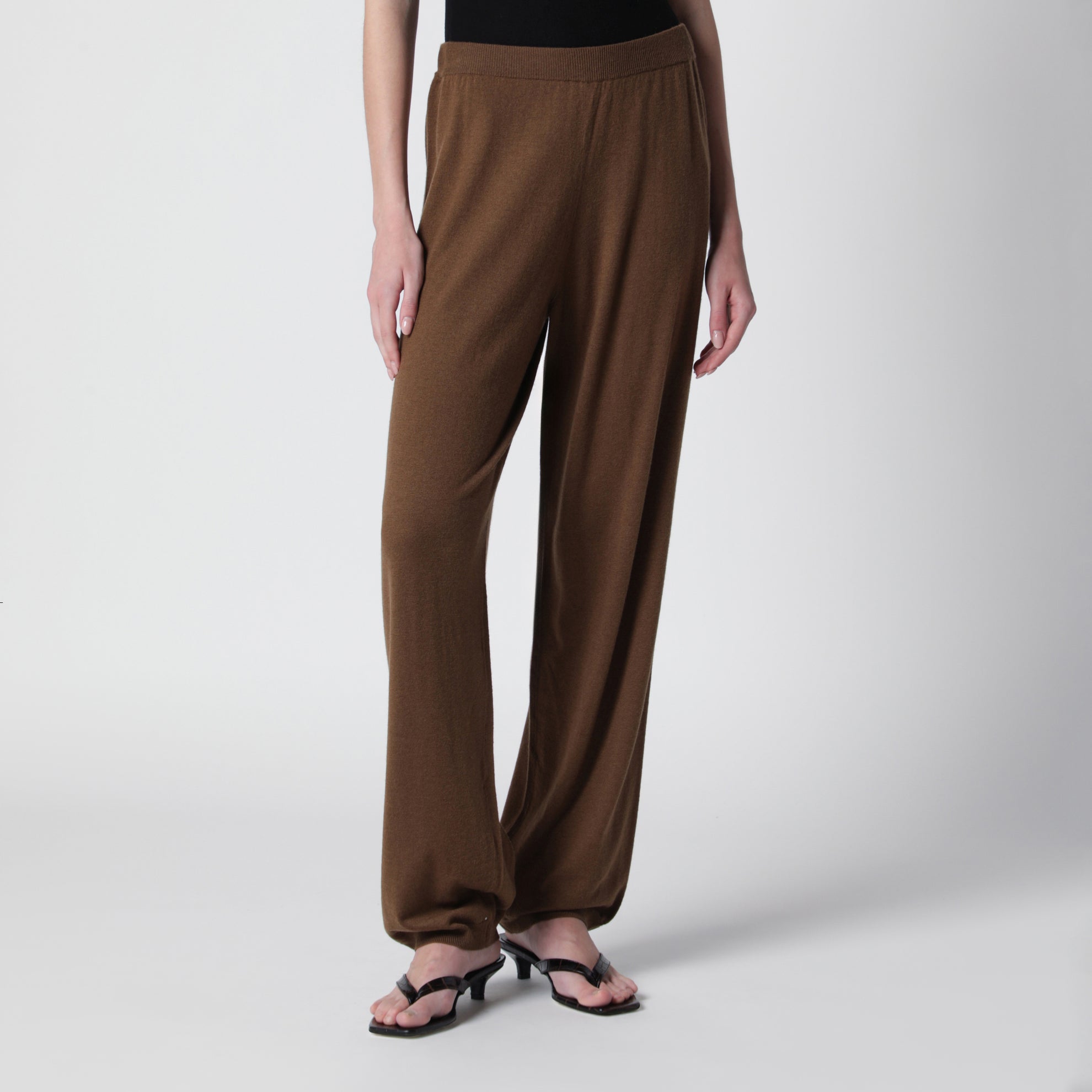 Pantalon de jogging Olia Knit en laine camel foncé
