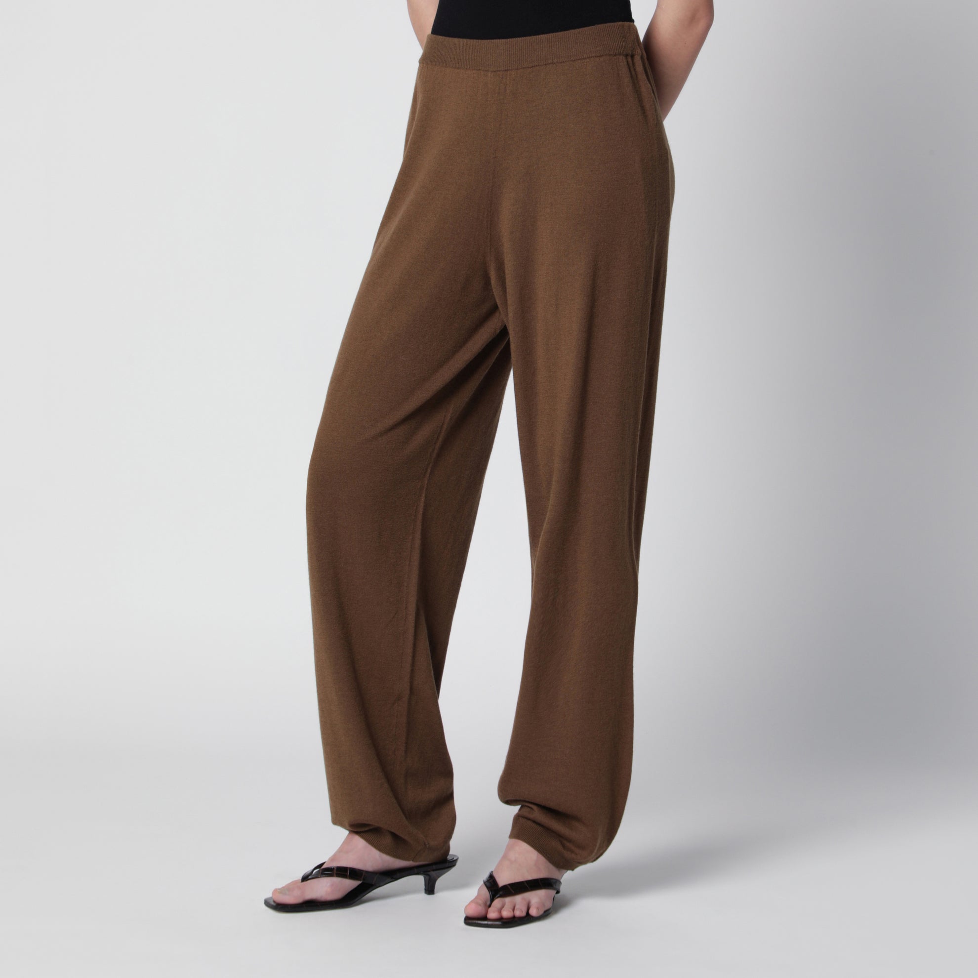 Pantalon de jogging Olia Knit en laine camel foncé
