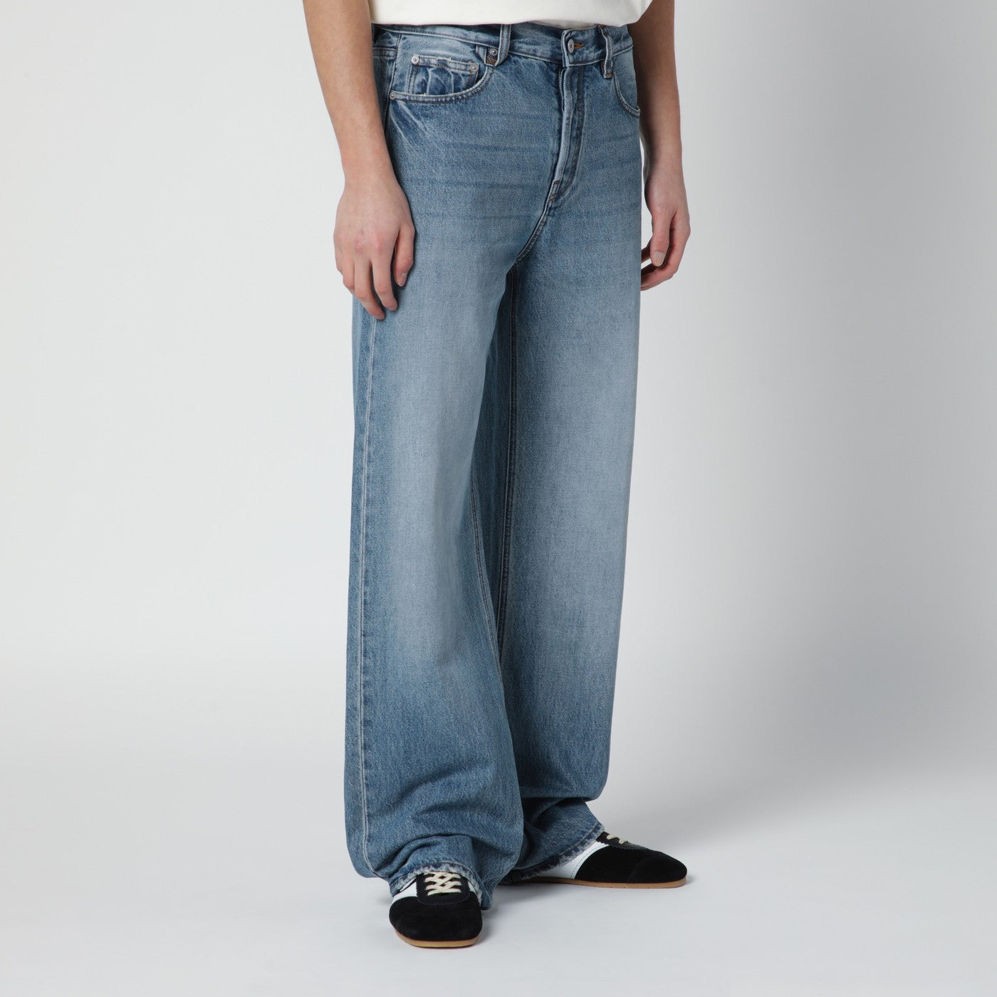 Gerade geschnittene Jeans in blauem de-Nîmes-Denim