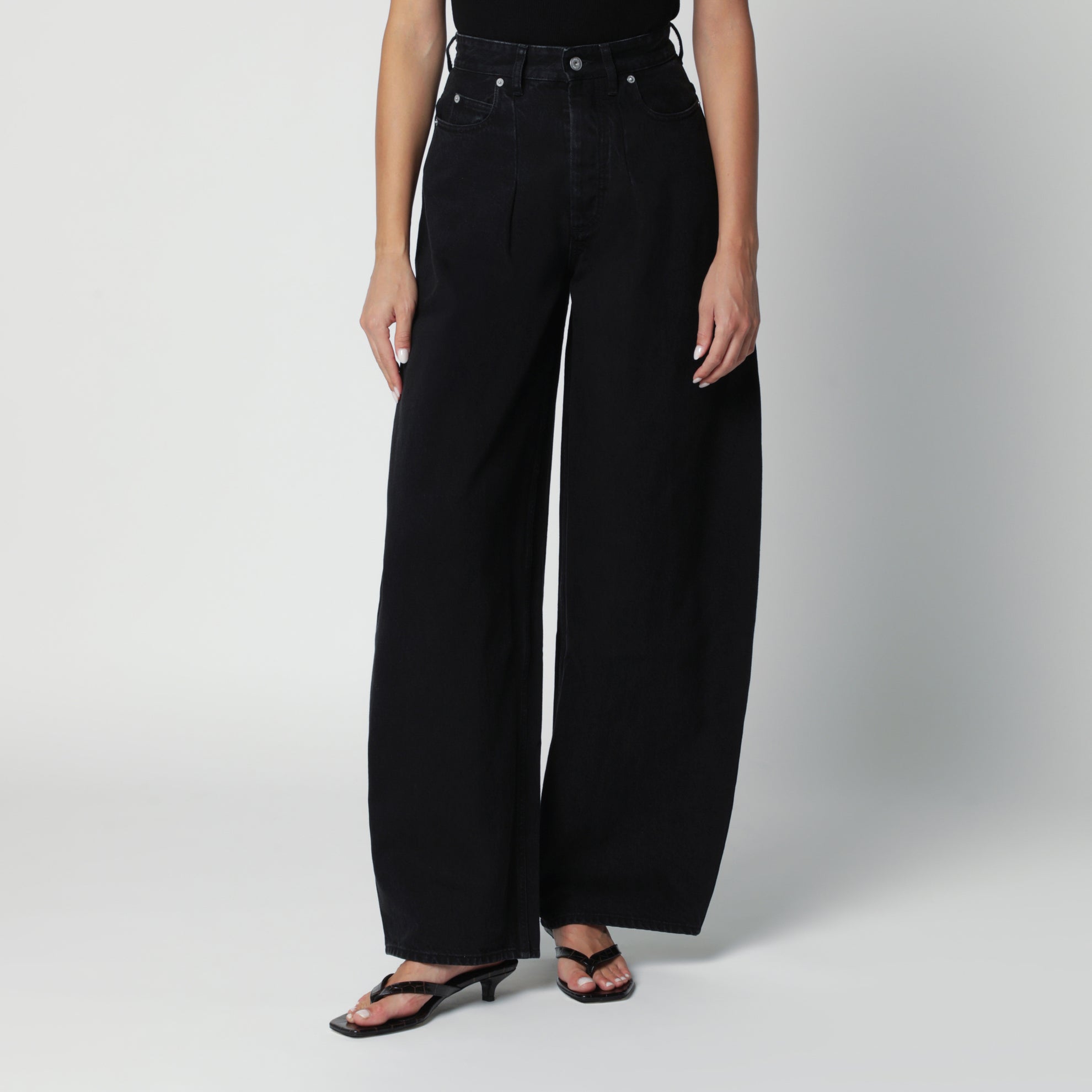 High-waisted black denim jeans
