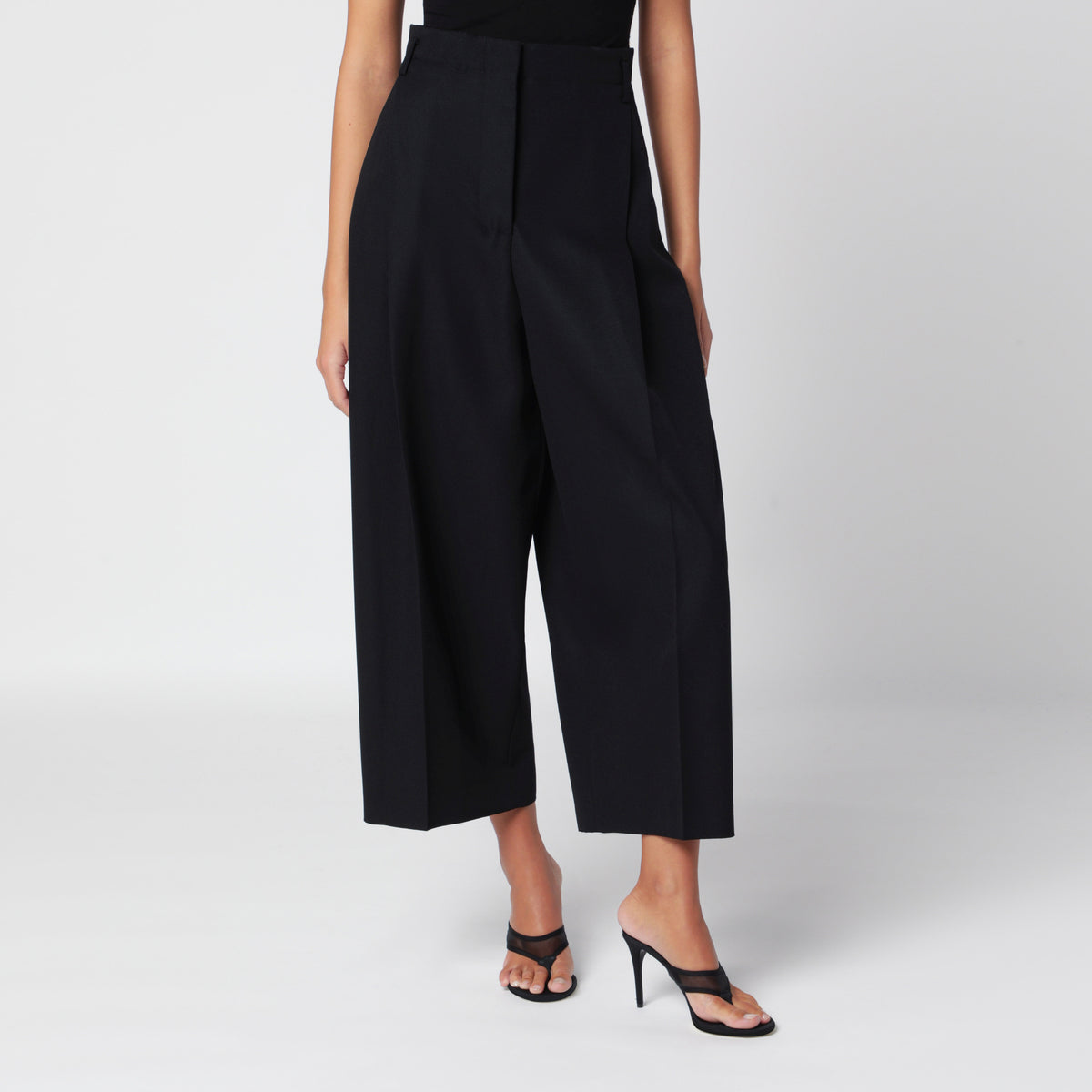 Schwarze Miami-Hose aus kühler Wolle