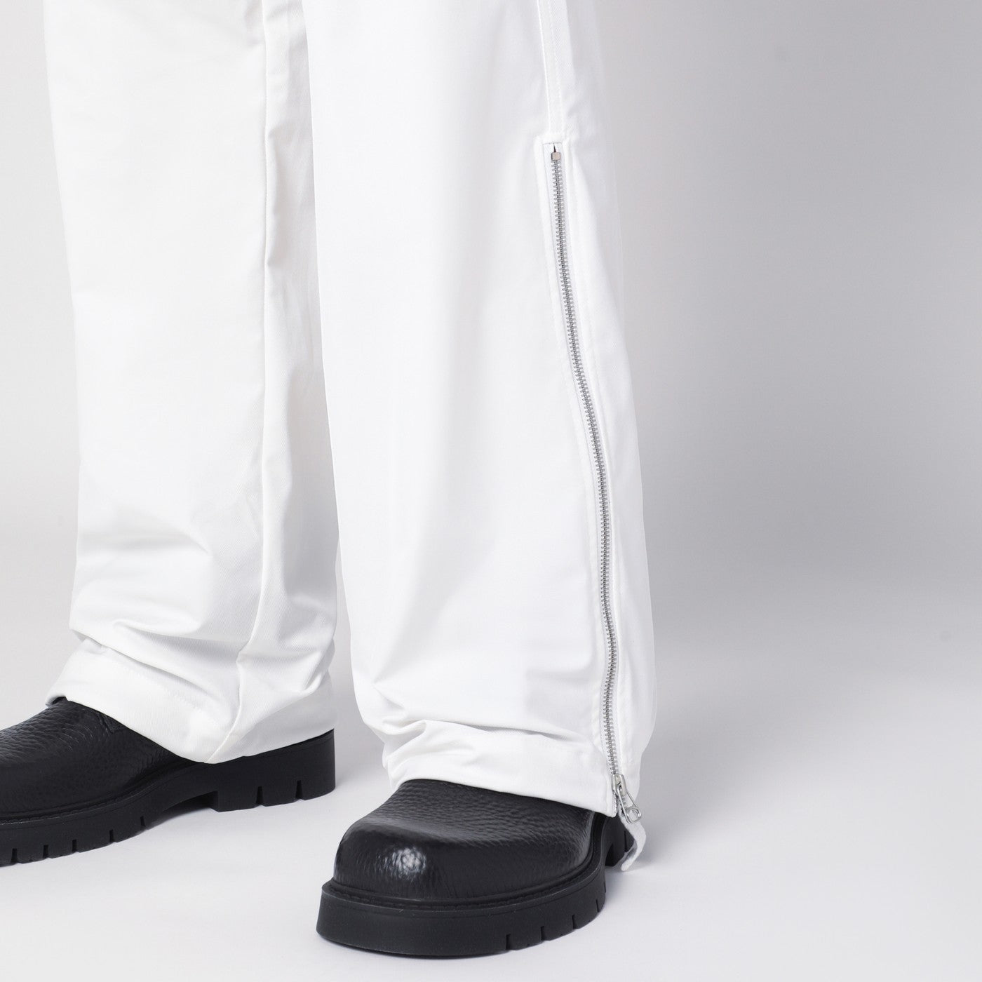 Peacemaker white trousers