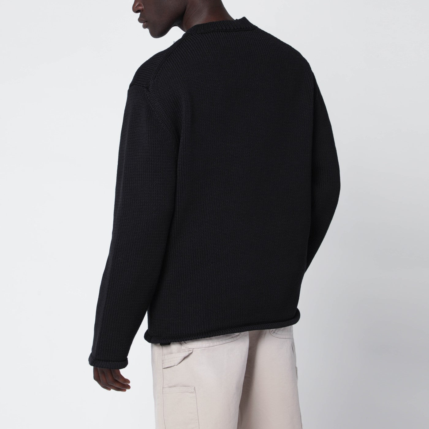 Schwarzer Baumwollpullover