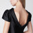 Mini-robe en taffetas à col noire