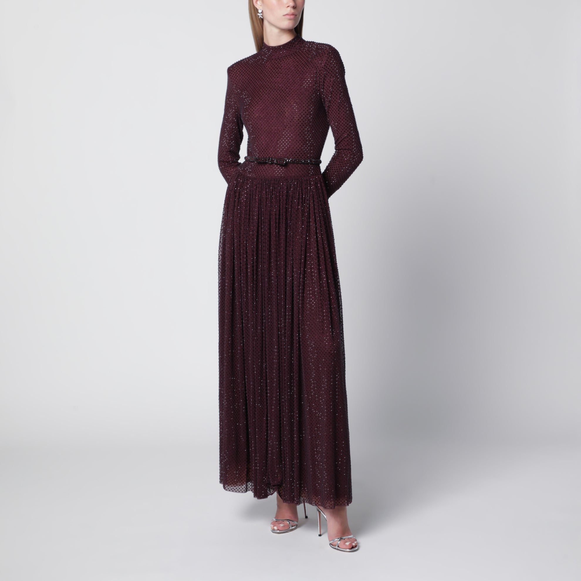 Abito lungo bordeaux con strass