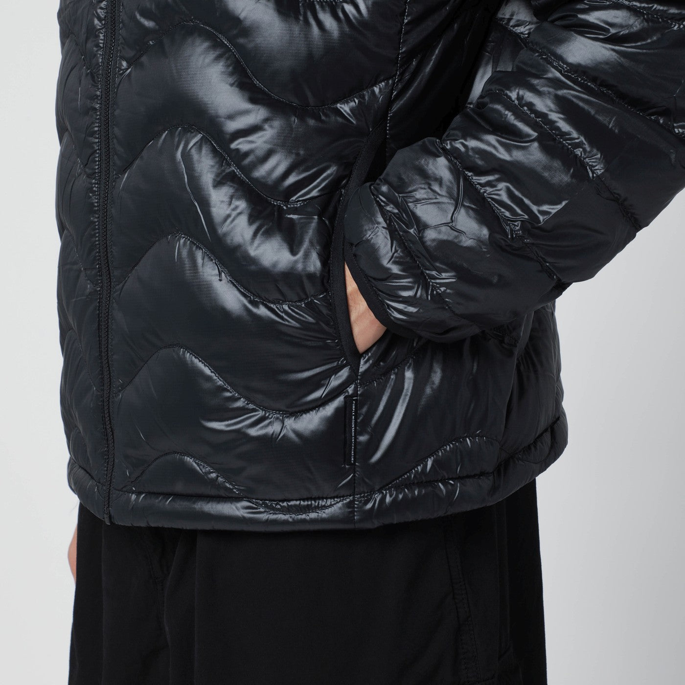 Black Waves hooded puffer jacket