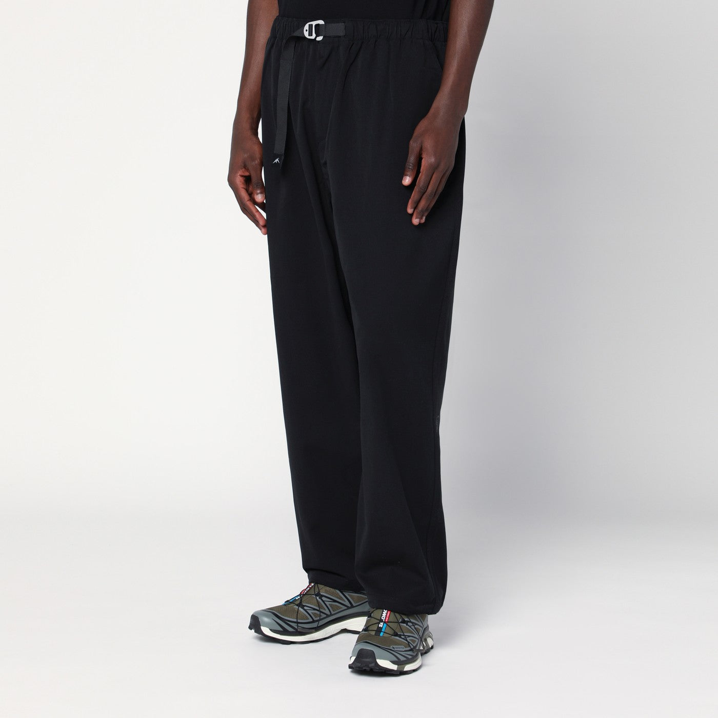 Terrain black trousers in cotton-nylon blend