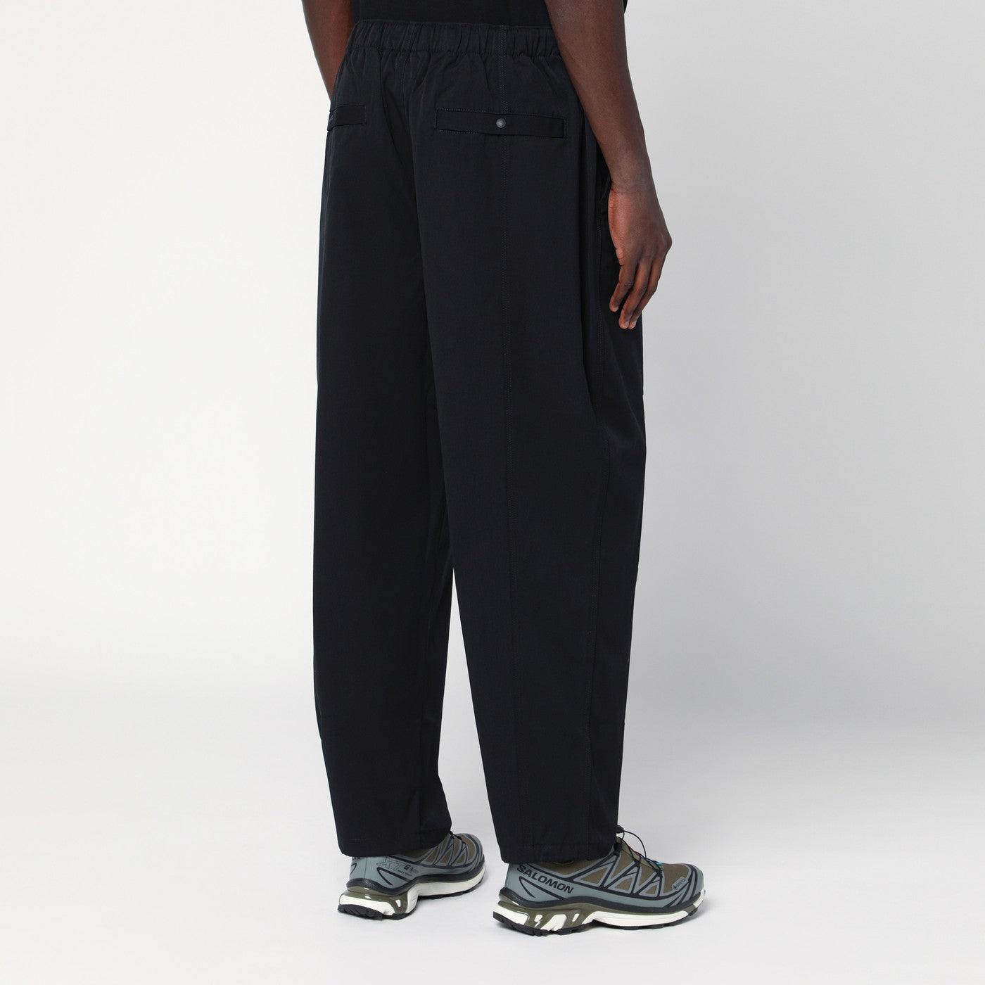 Terrain black trousers in cotton-nylon blend